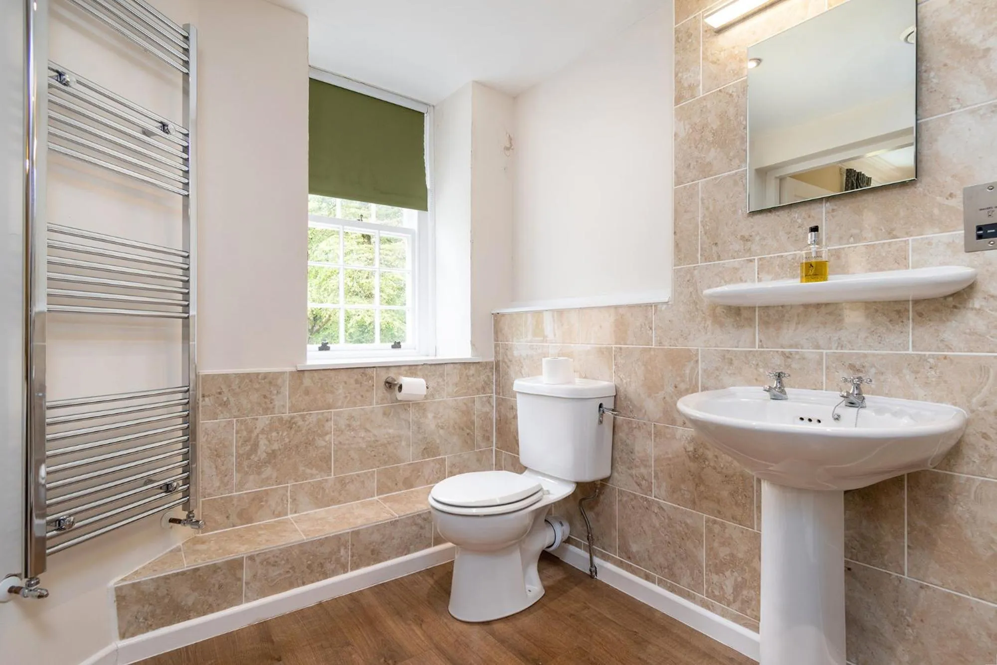 Bathroom in Crown Lodge