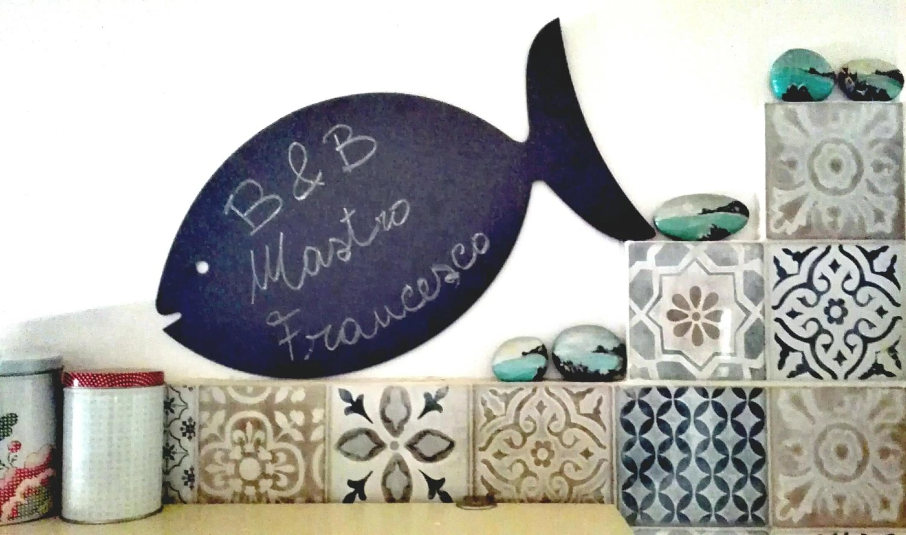 Decorative detail in B&B Mastro Francesco