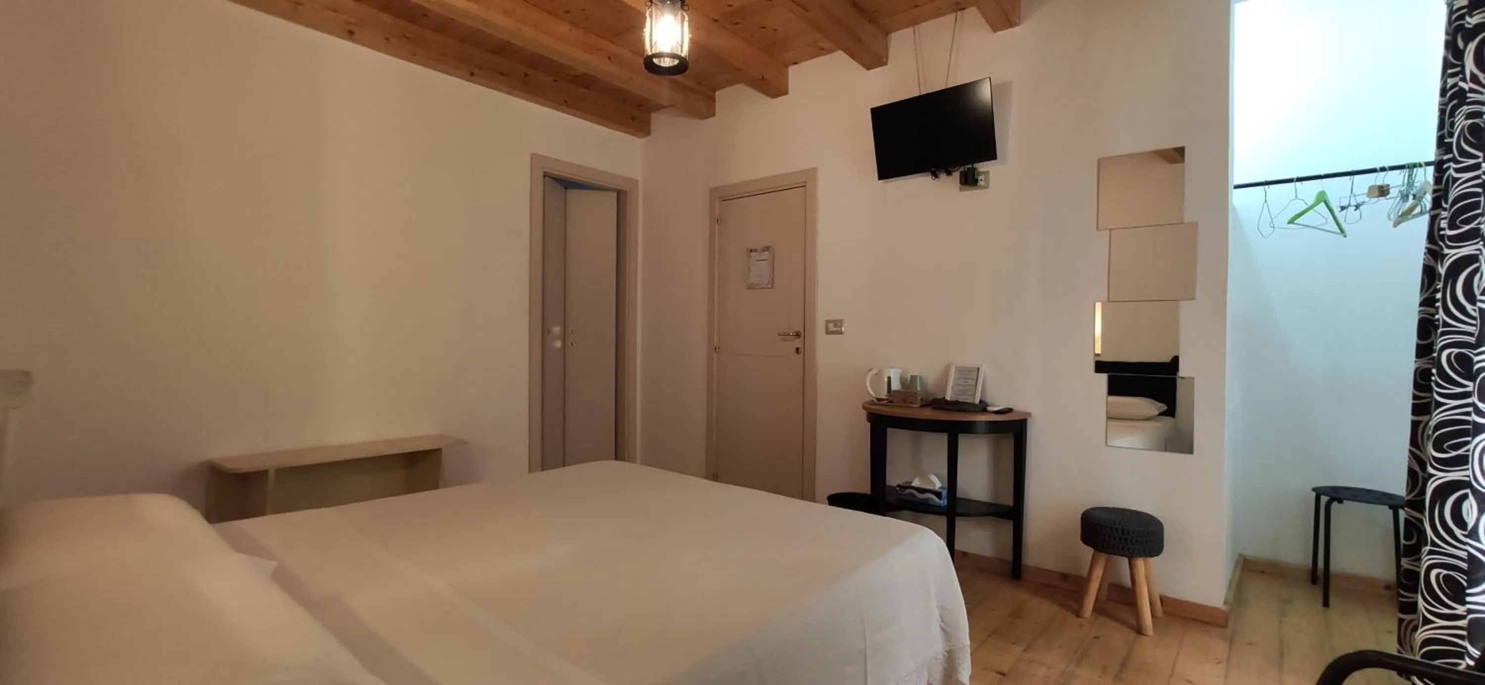 Photo of the whole room, Bed in B&B Mastro Francesco