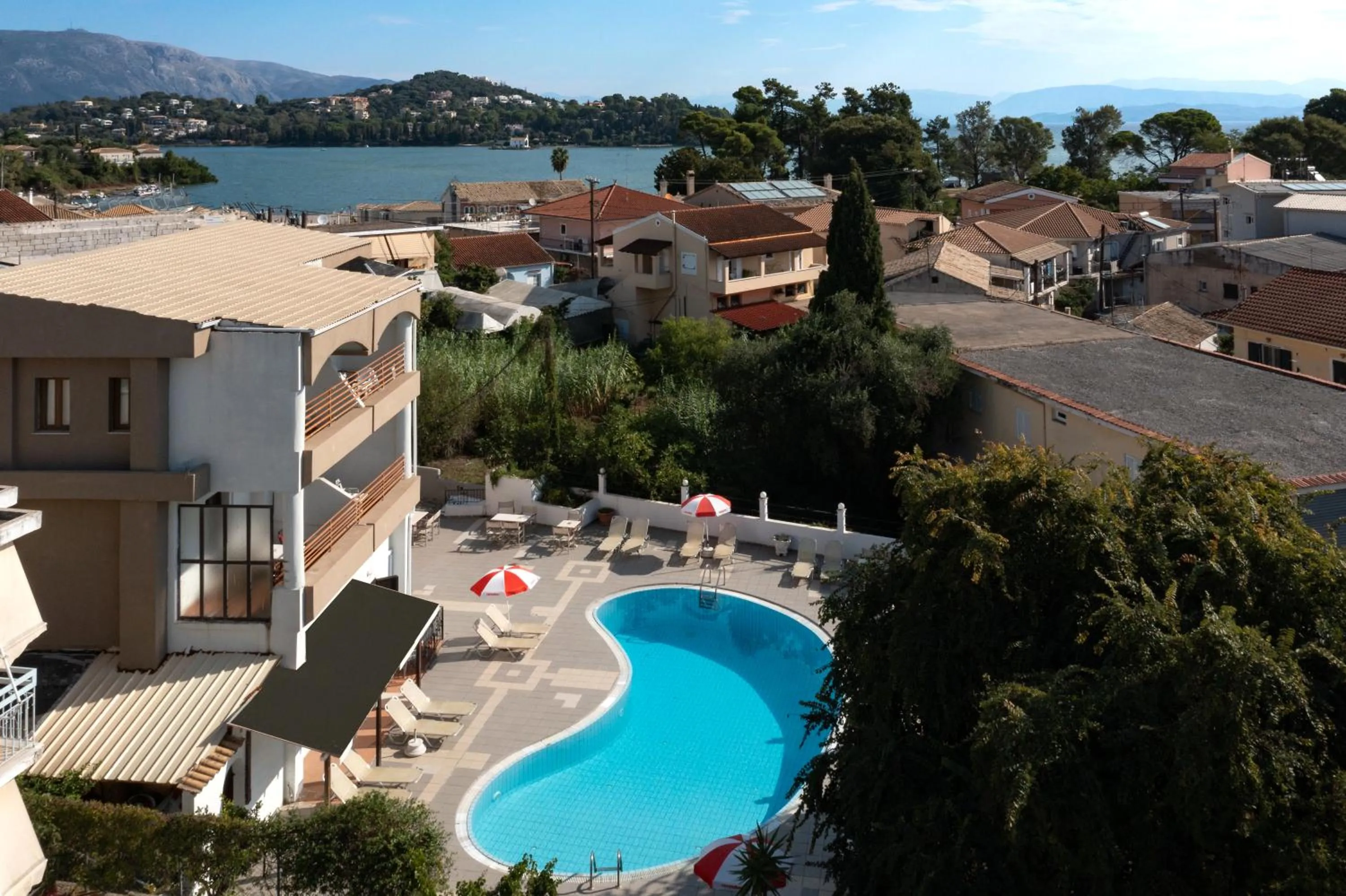 Property building in Louvre Hotel