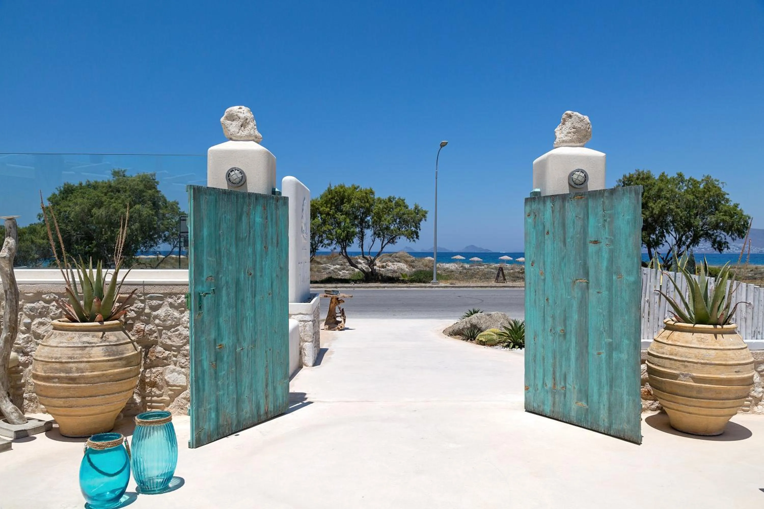 Property building in White Pearls-Adults Only Luxury Suites