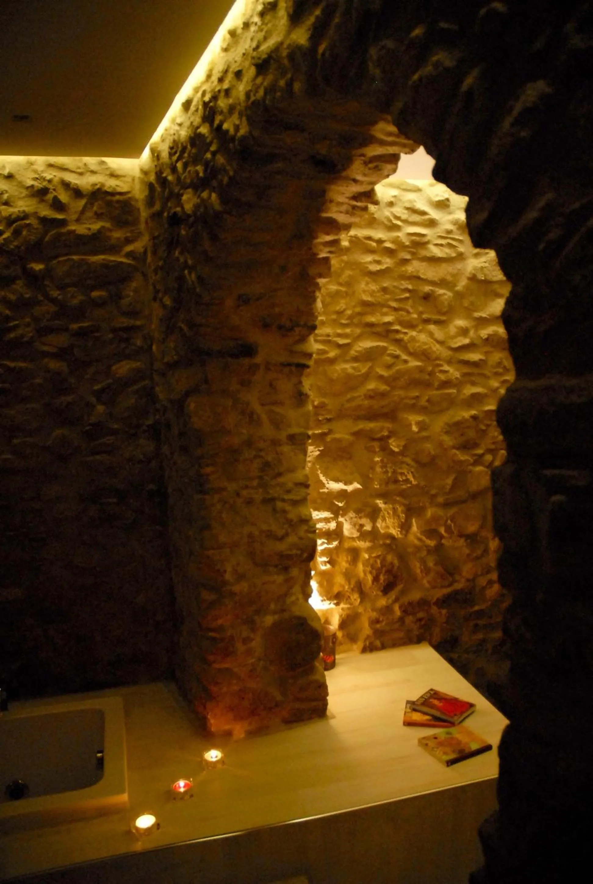 Decorative detail in Kaaba - Aragon home holiday