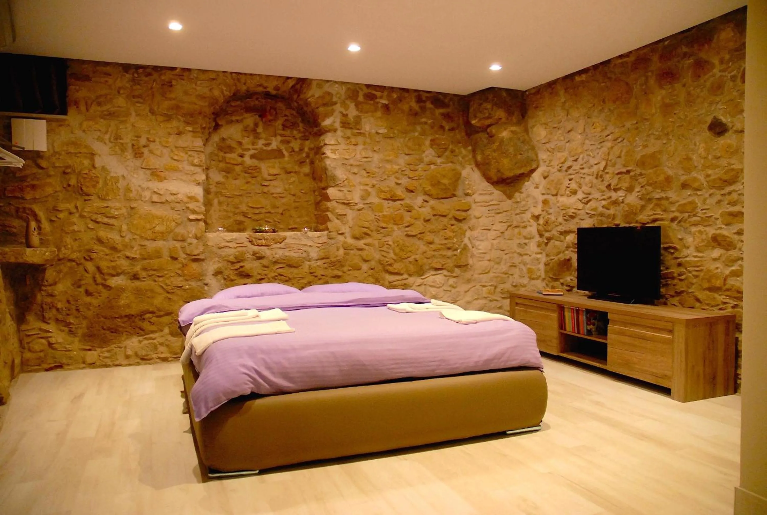 Bedroom, Bed in Kaaba - Aragon home holiday