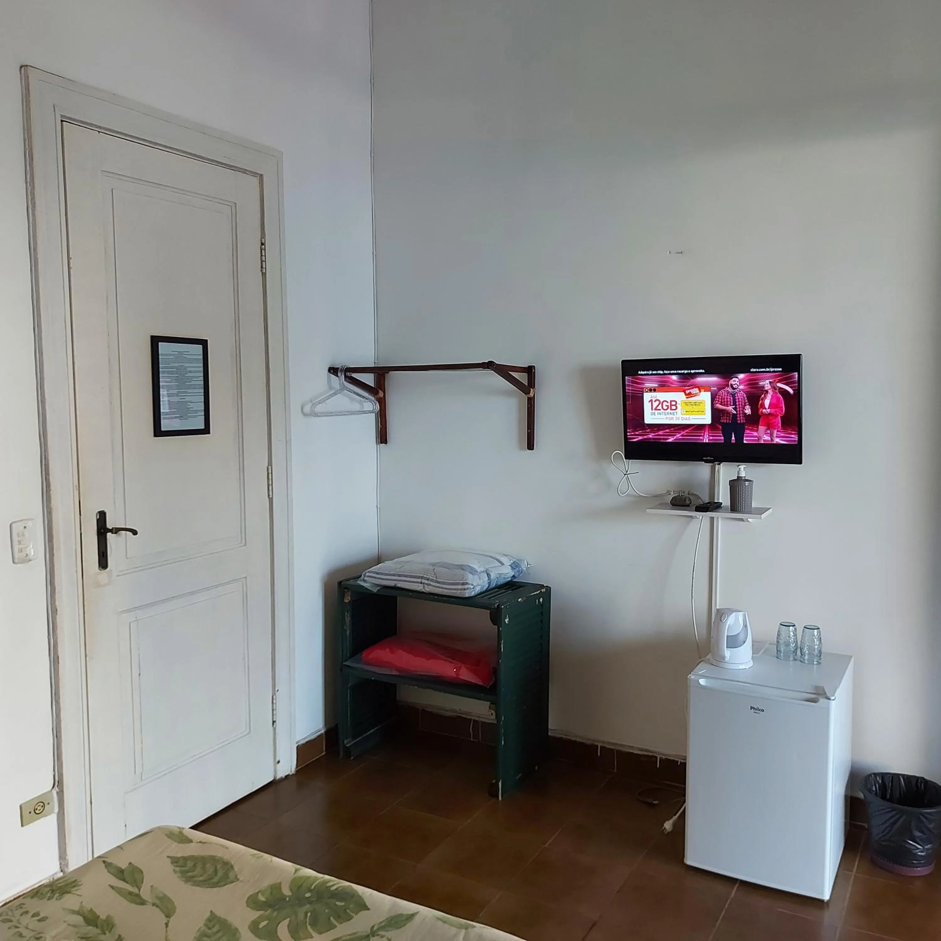 TV and multimedia, Bed in Pousada Chateau Sophie