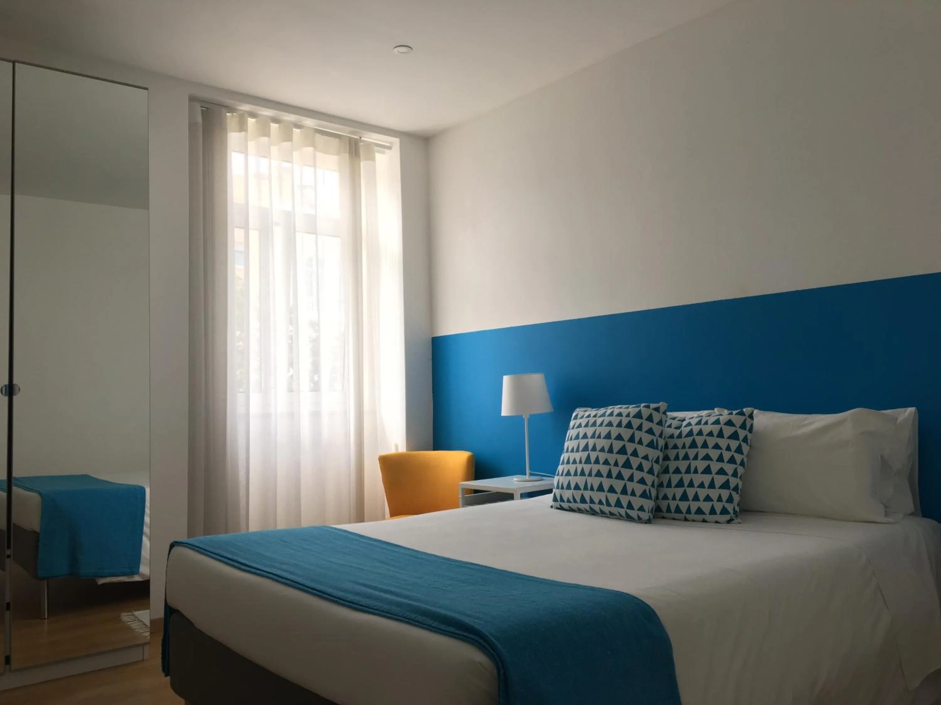 Bed in Aveiro White House