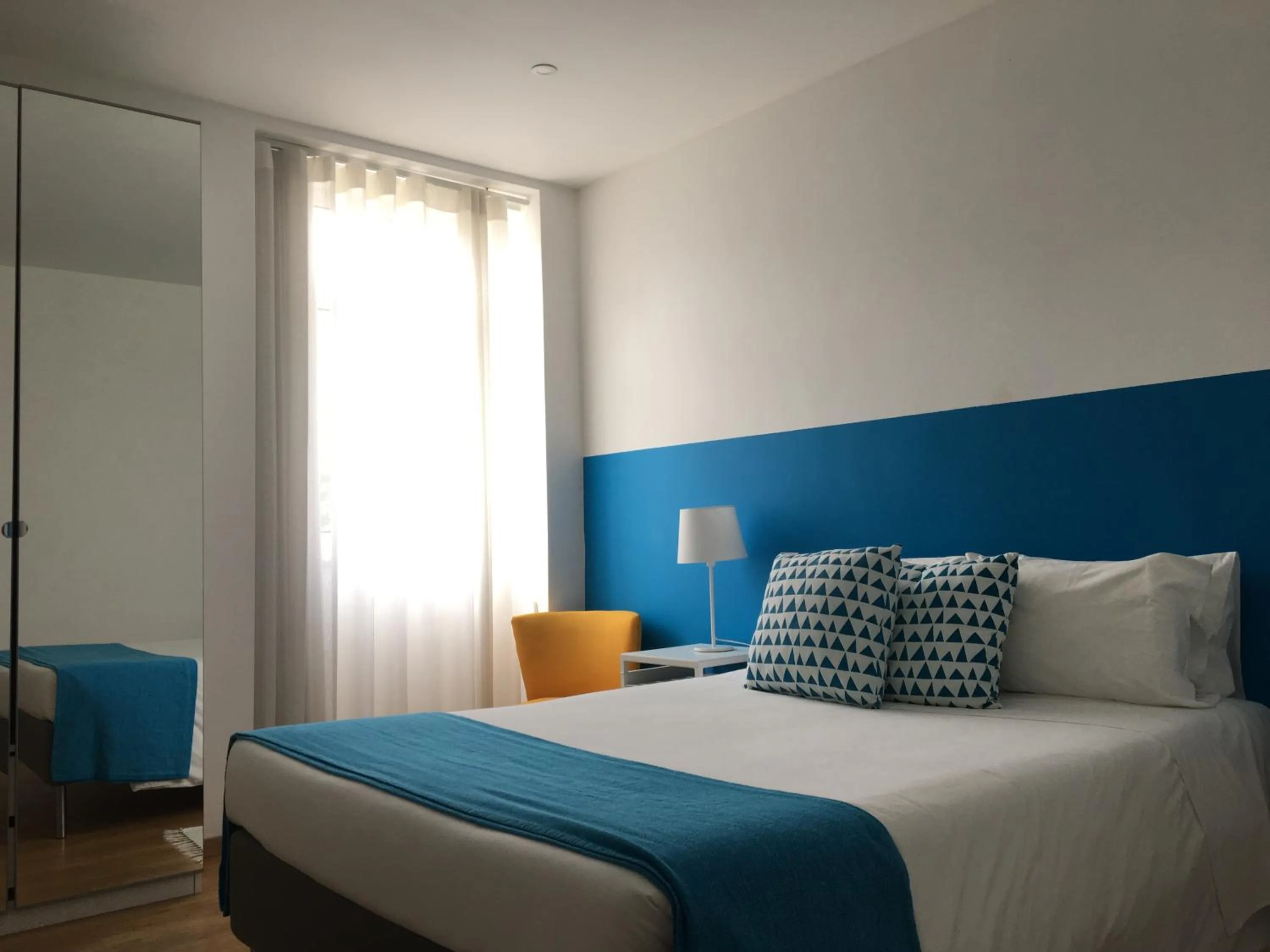 Bed in Aveiro White House