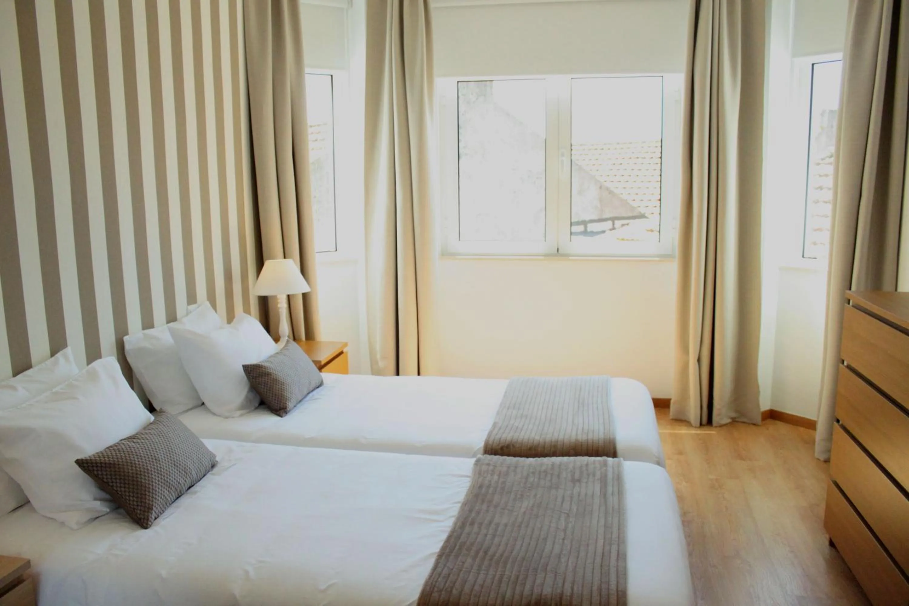 Bedroom, Bed in Aveiro White House