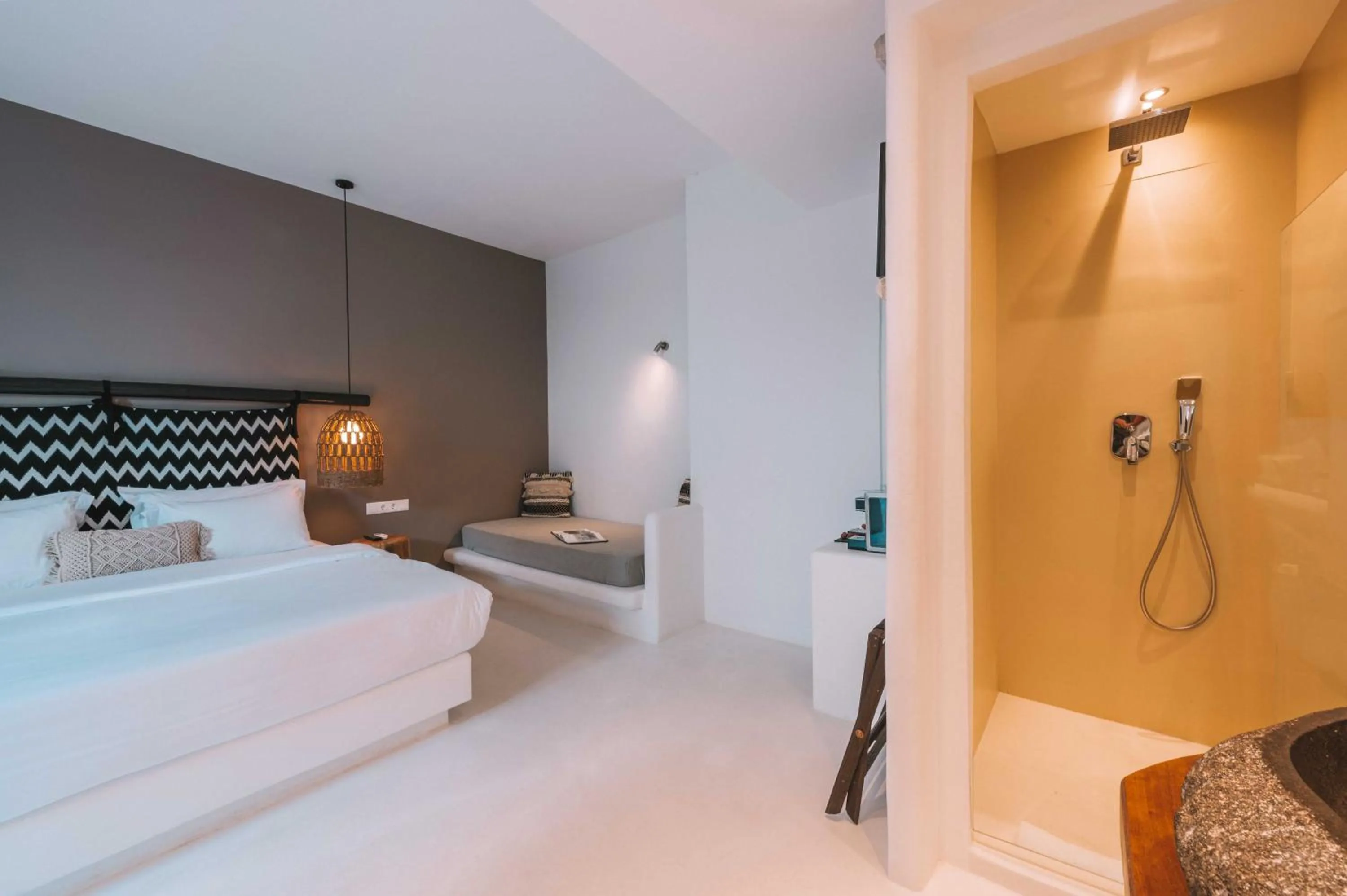 Bedroom, Bed in My Mykonos Hotel