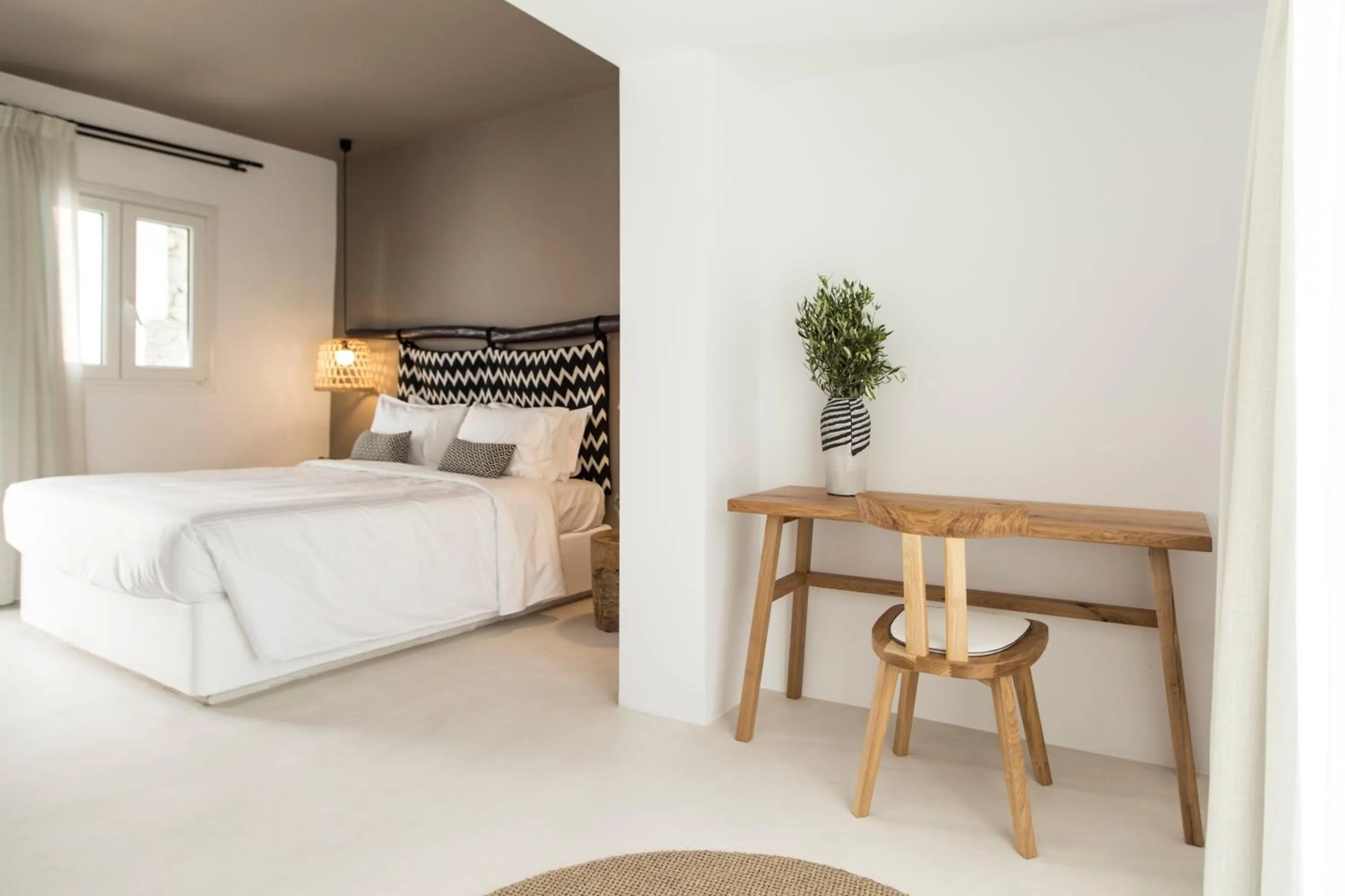 Photo of the whole room, Bed in My Mykonos Hotel