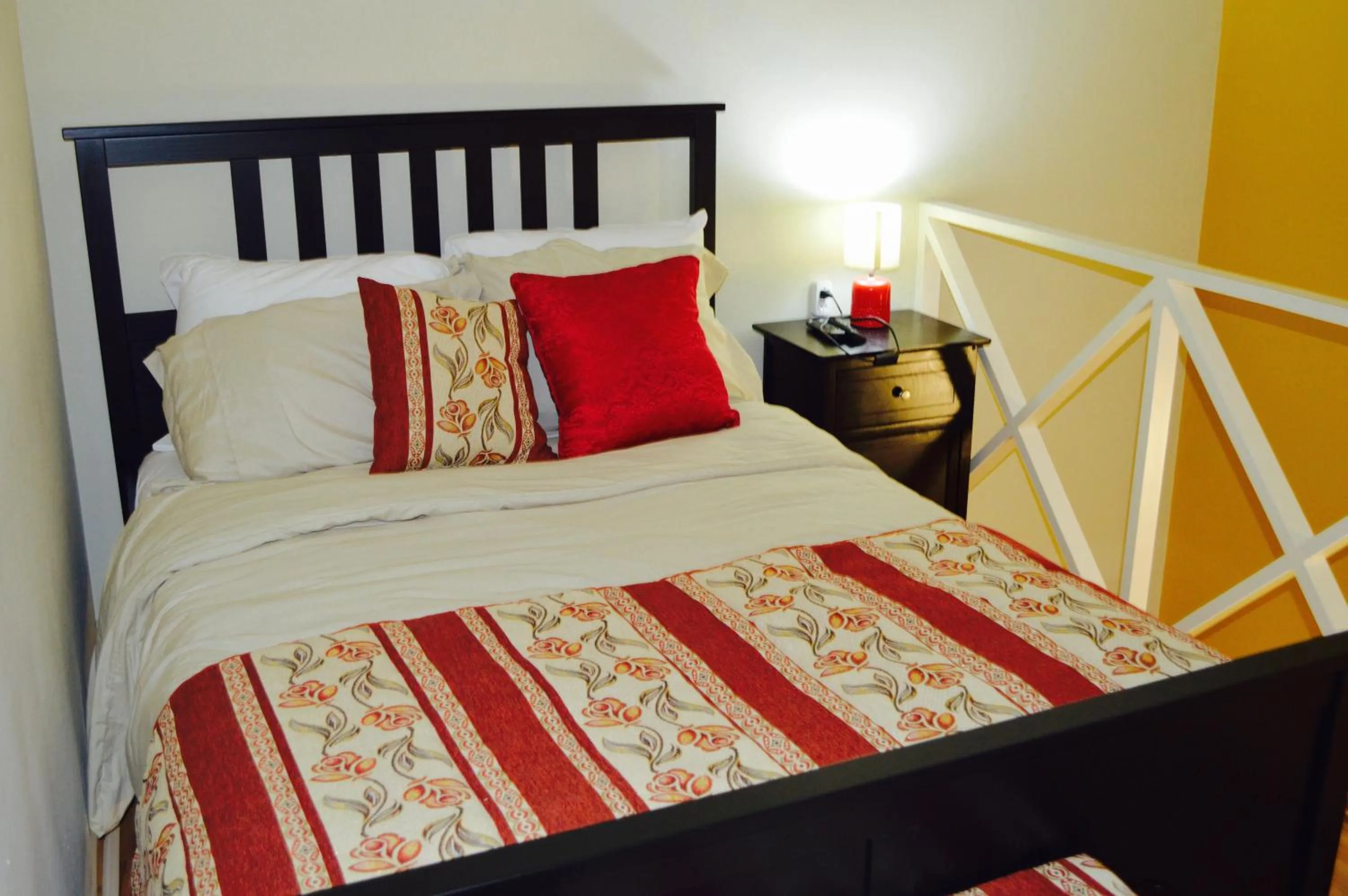 Bed in Eve's Residence