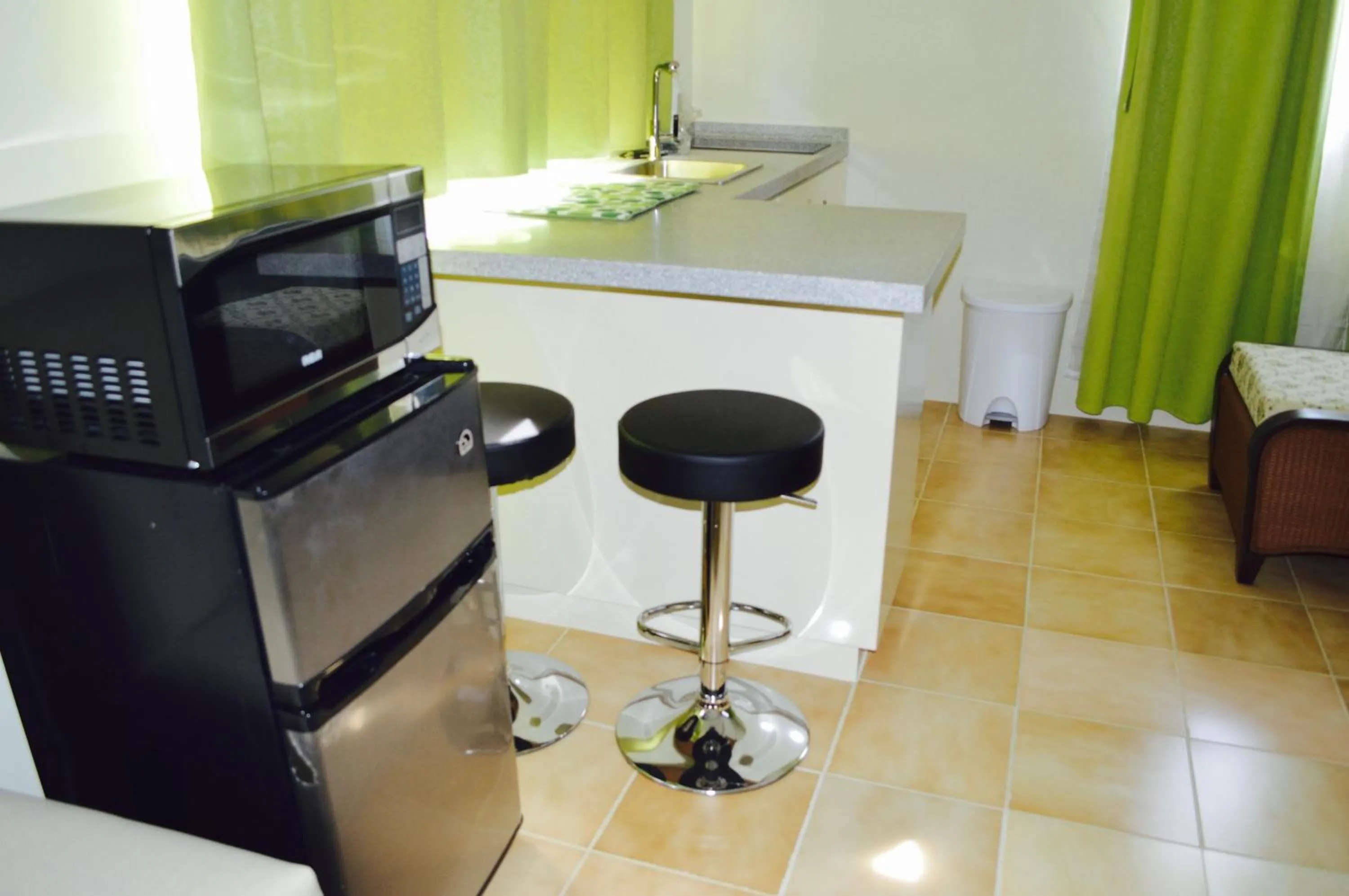 Other in Eve's Residence