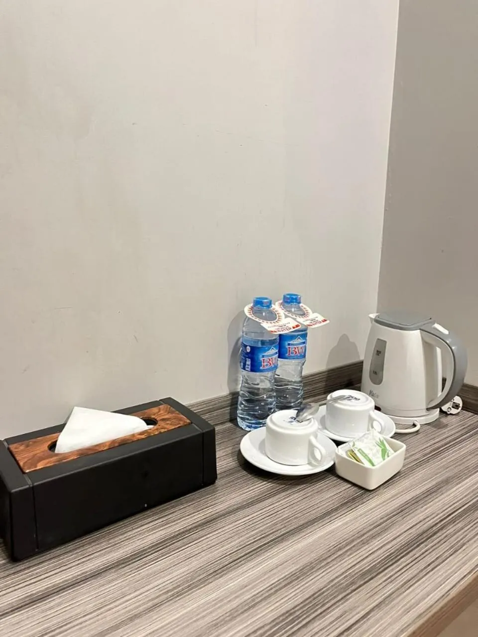 Coffee/tea facilities in Urban Style Hotel Lampung, Azana Hotels Collection