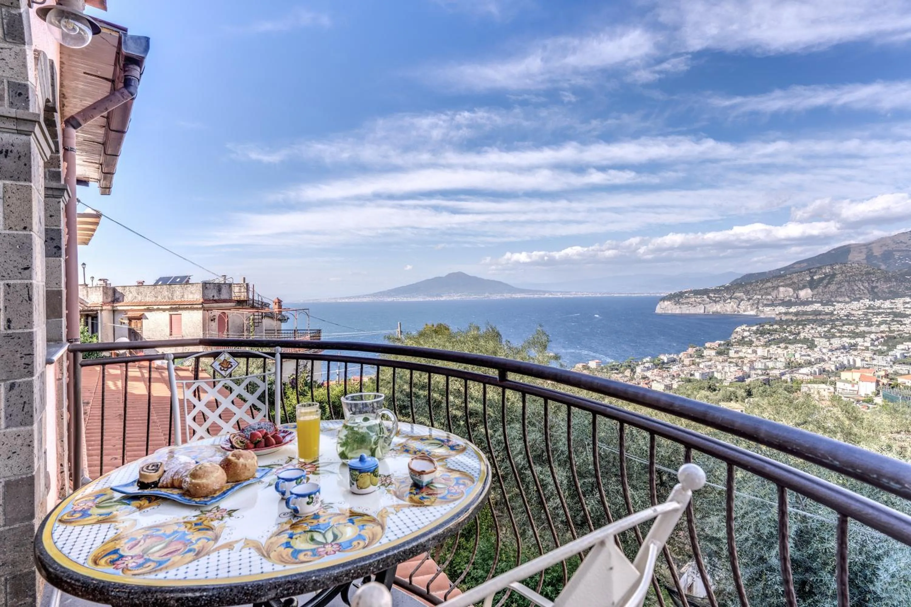 Natural landscape in Villa Caruso with Private Pool