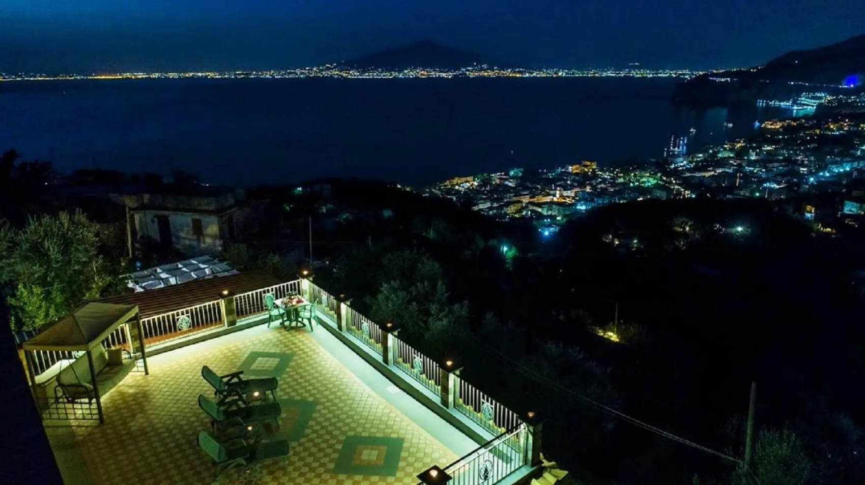 Balcony/Terrace in Villa Caruso with Private Pool