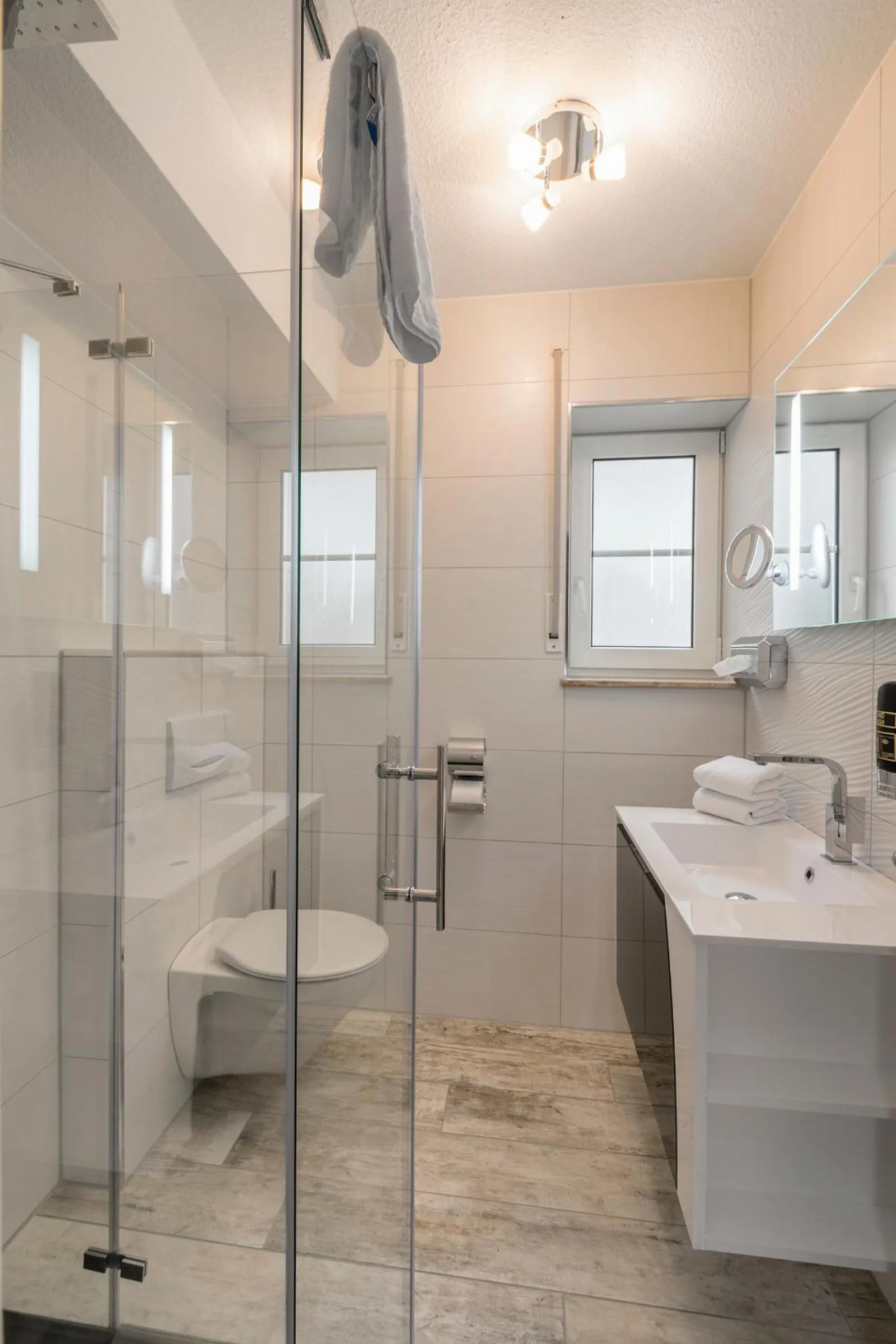 Shower in Lakeside Resort Michaela