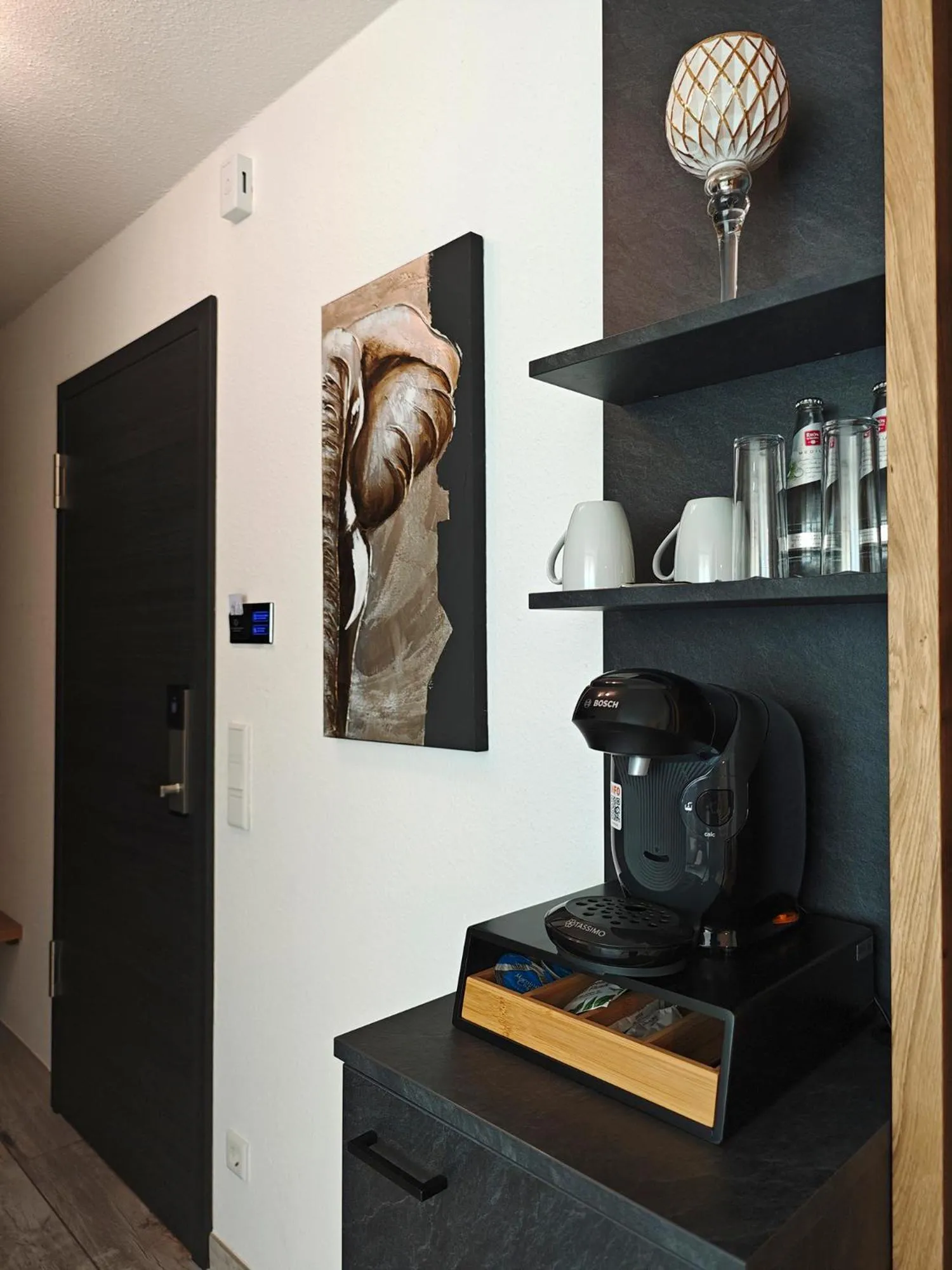 Coffee/tea facilities in Lakeside Resort Michaela