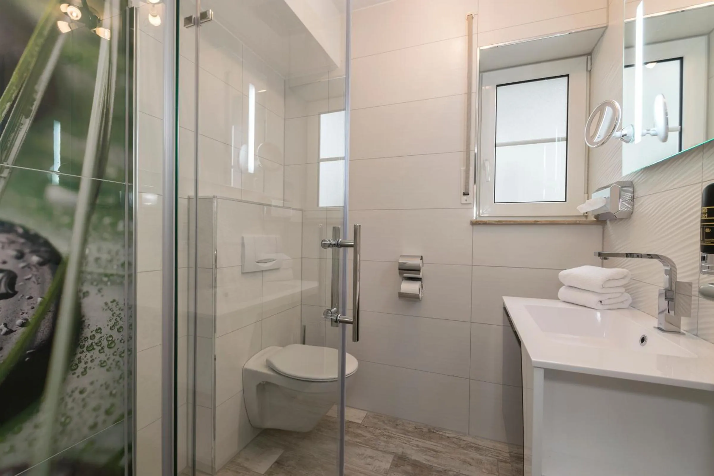 Bathroom in Lakeside Resort Michaela