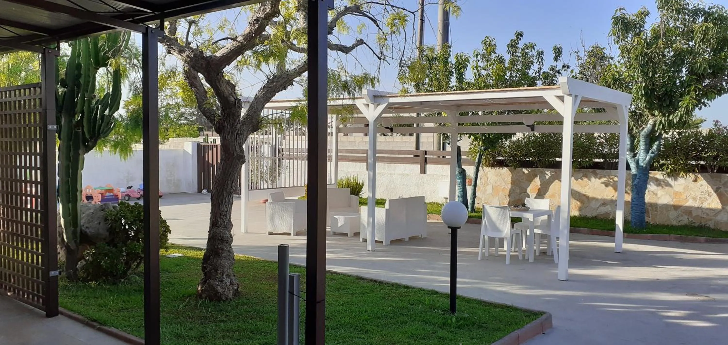 Garden in I Tre Ciliegi