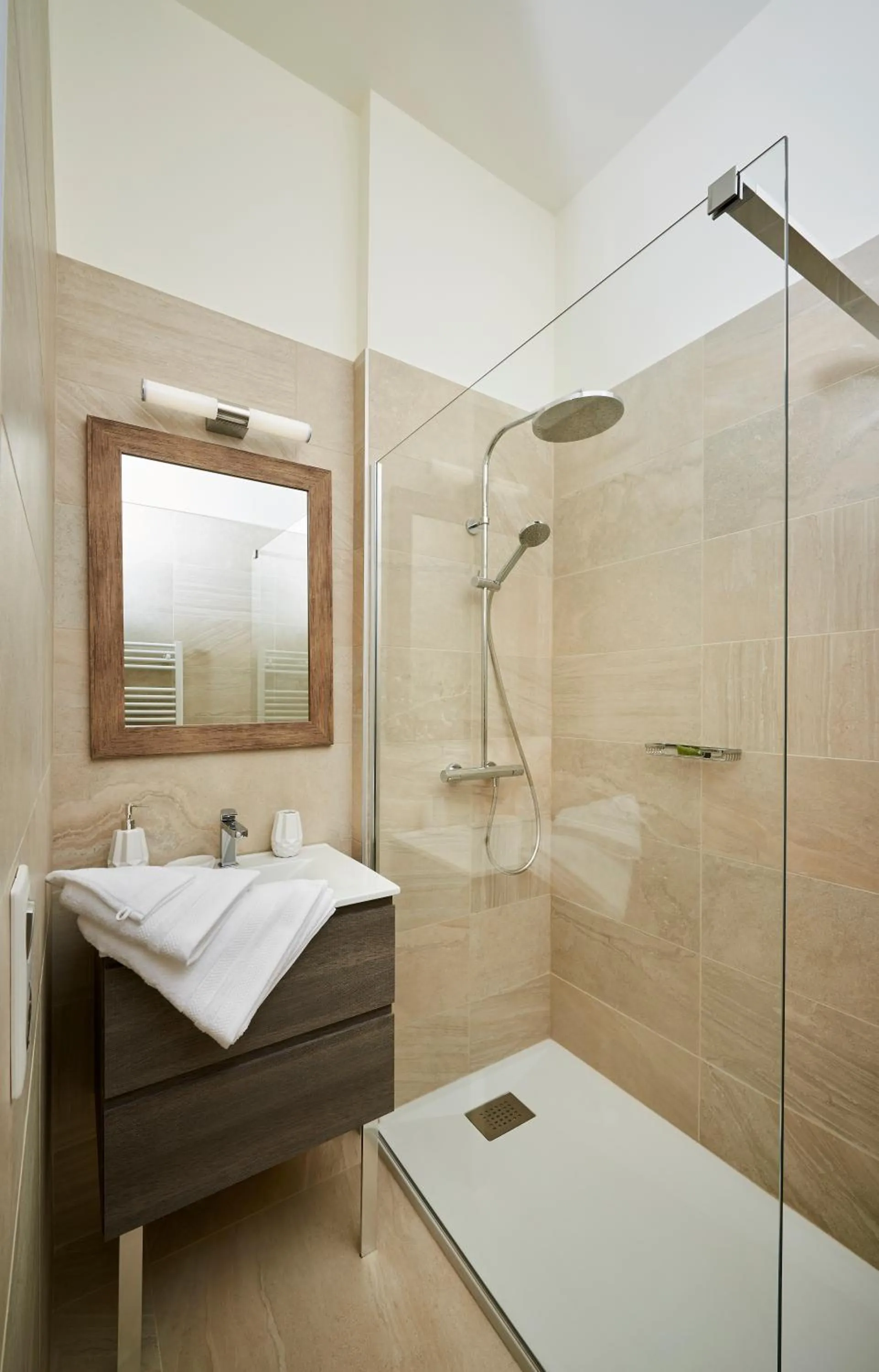 Bathroom in Bubble 8