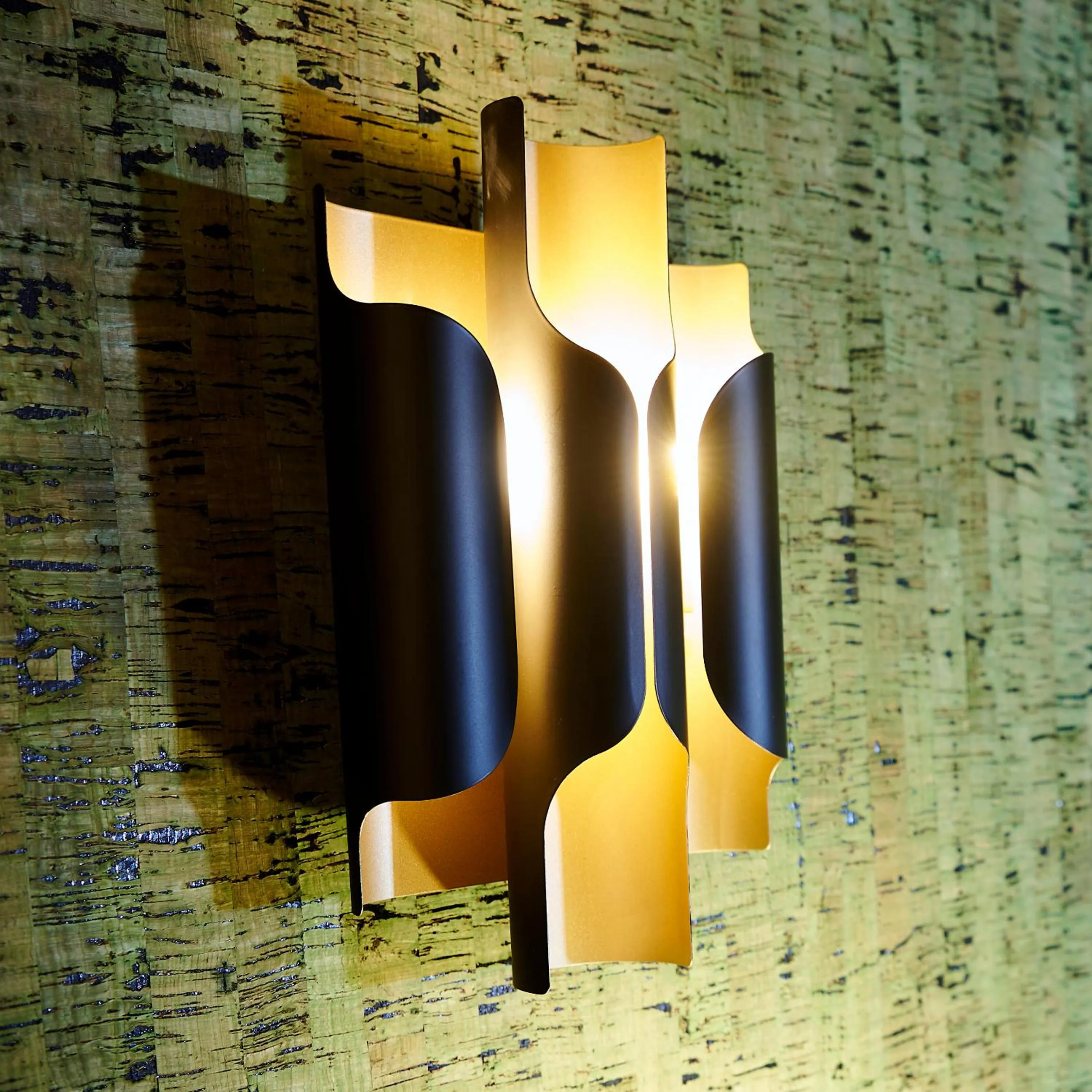 Decorative detail in Bubble 8