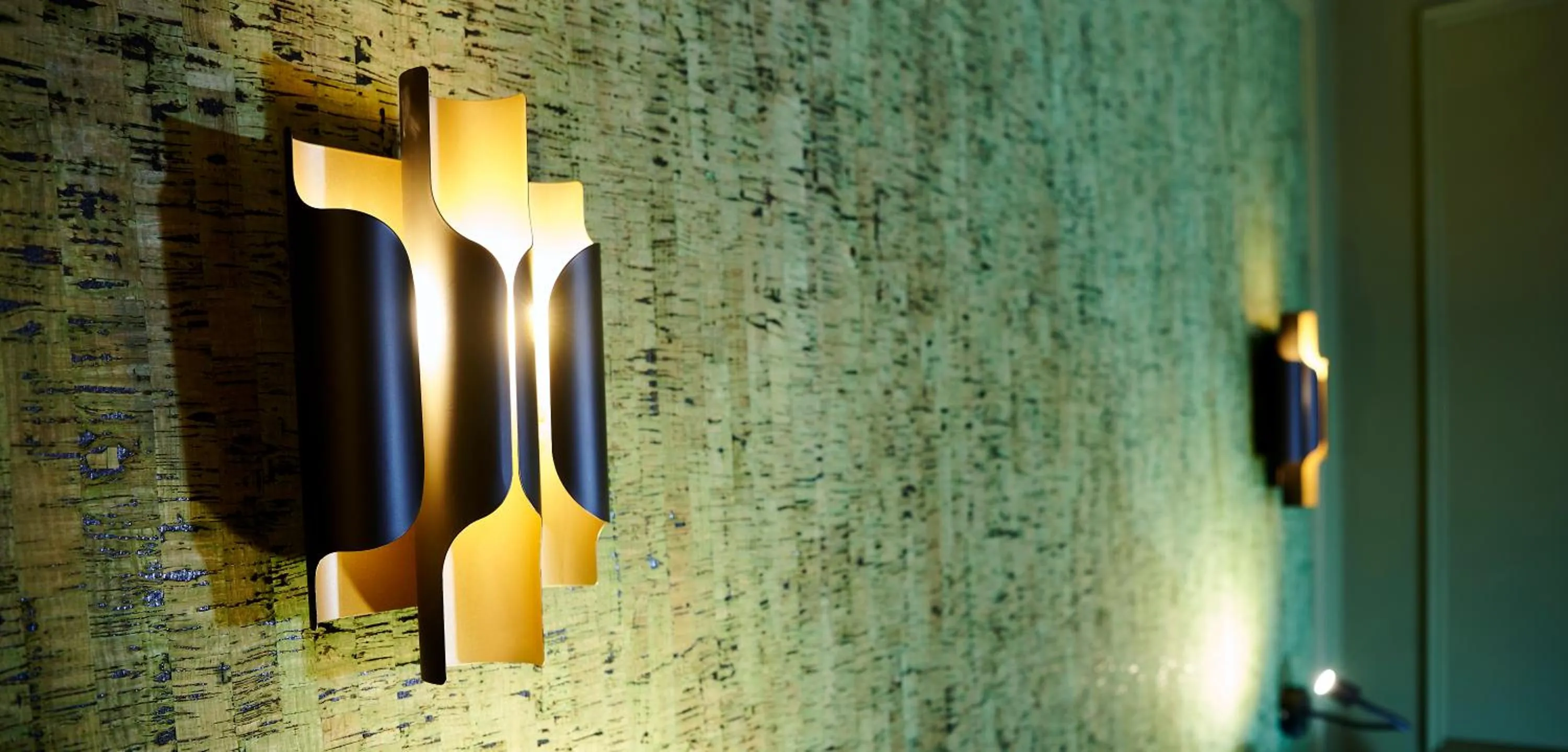 Decorative detail in Bubble 8