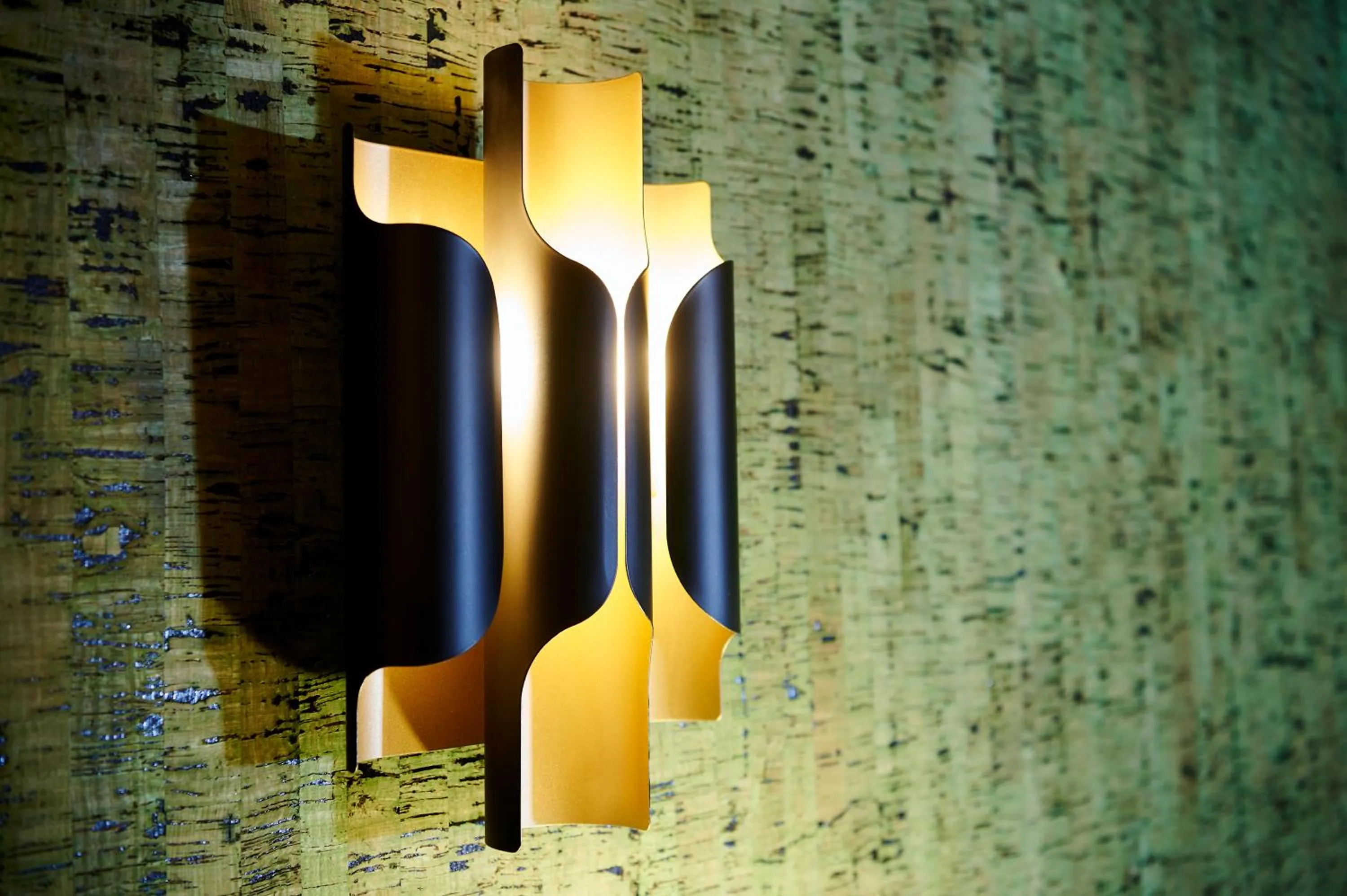 Decorative detail in Bubble 8