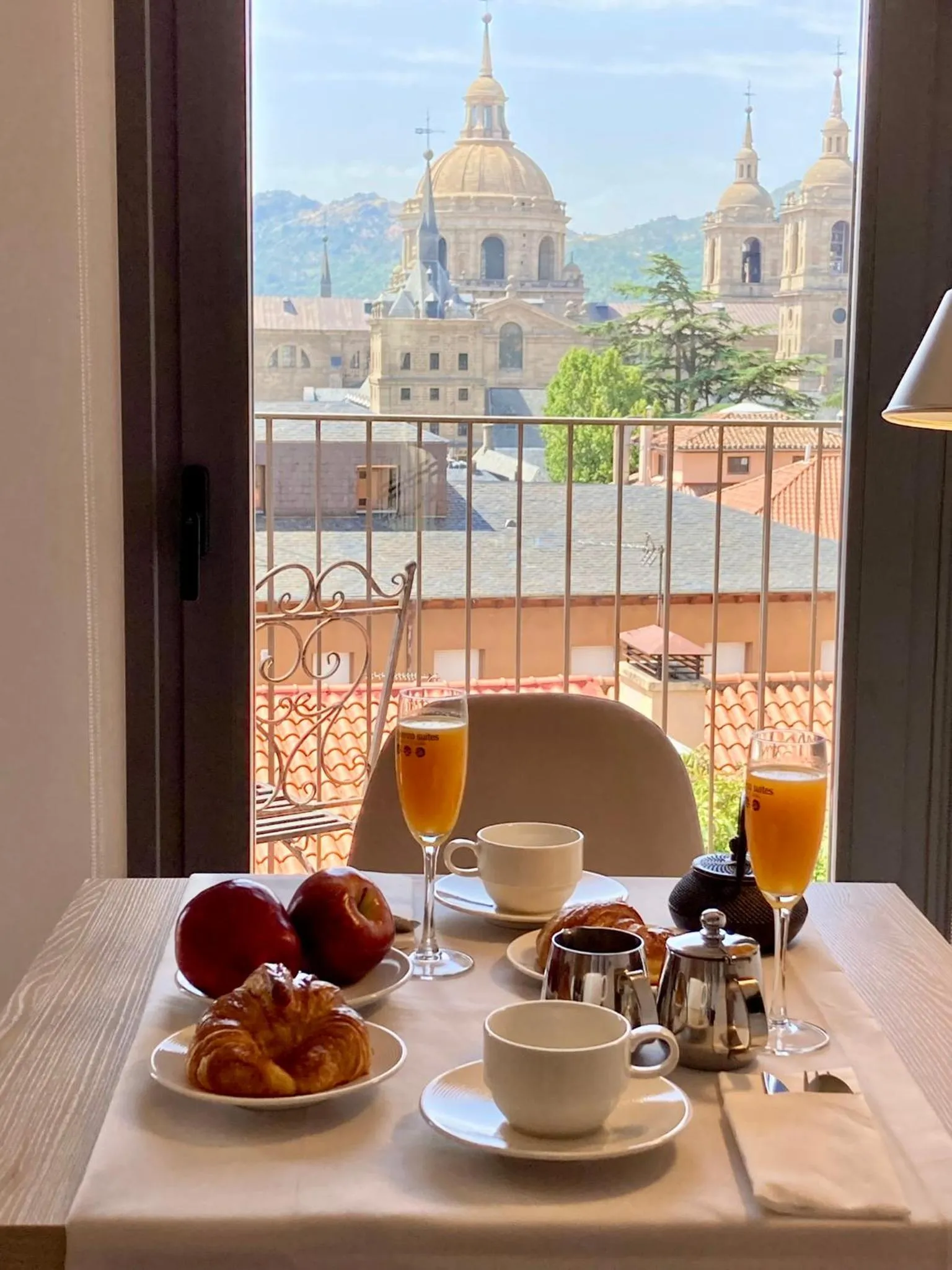 Continental breakfast in San Lorenzo Suites
