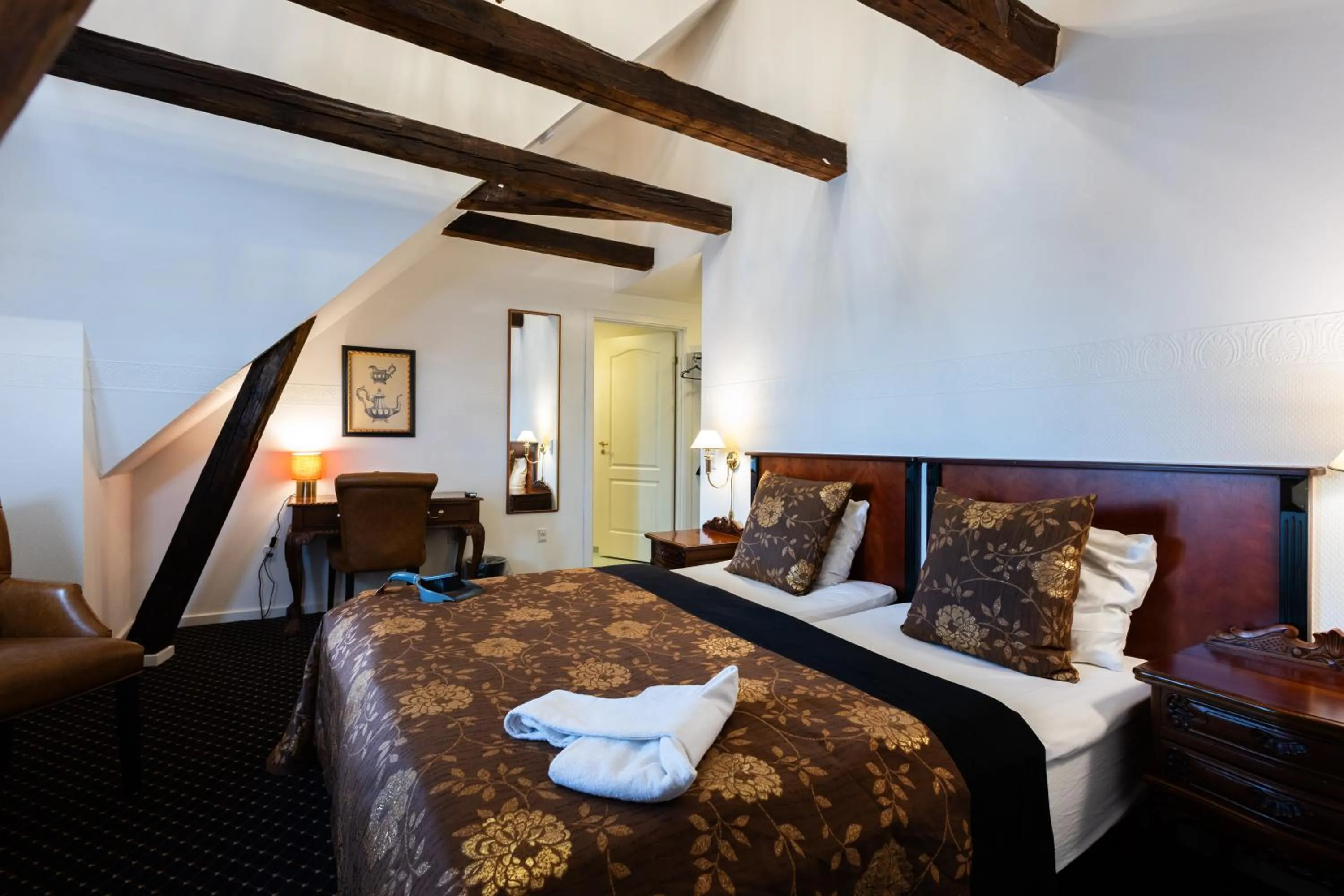 Bedroom, Bed in Milling Hotel Saxildhus