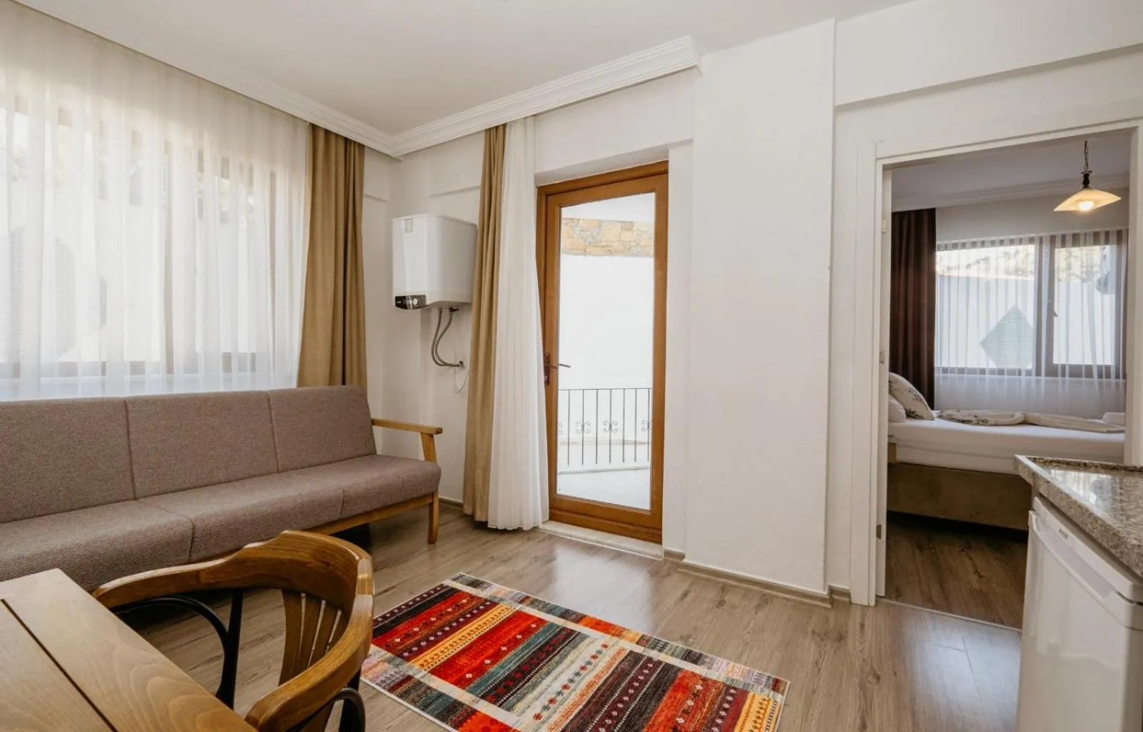 Azra Apart & Otel