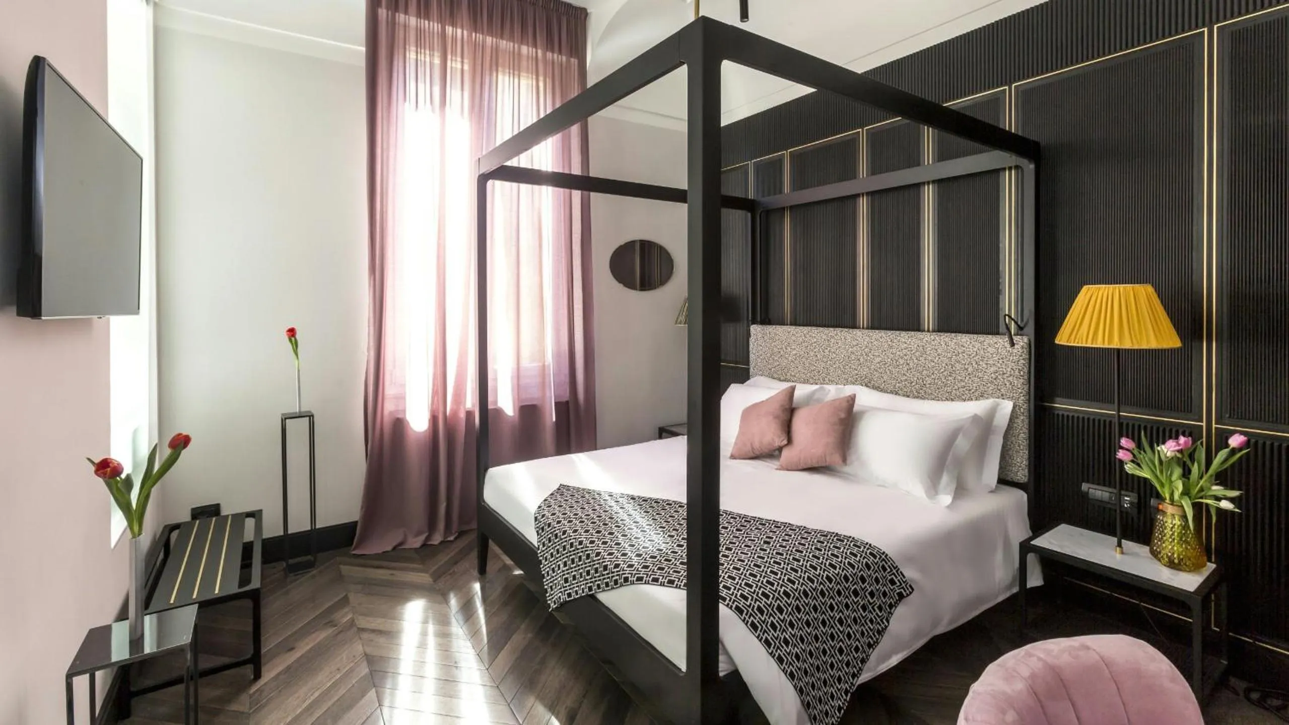 Bed in Hotel The Haven Roma