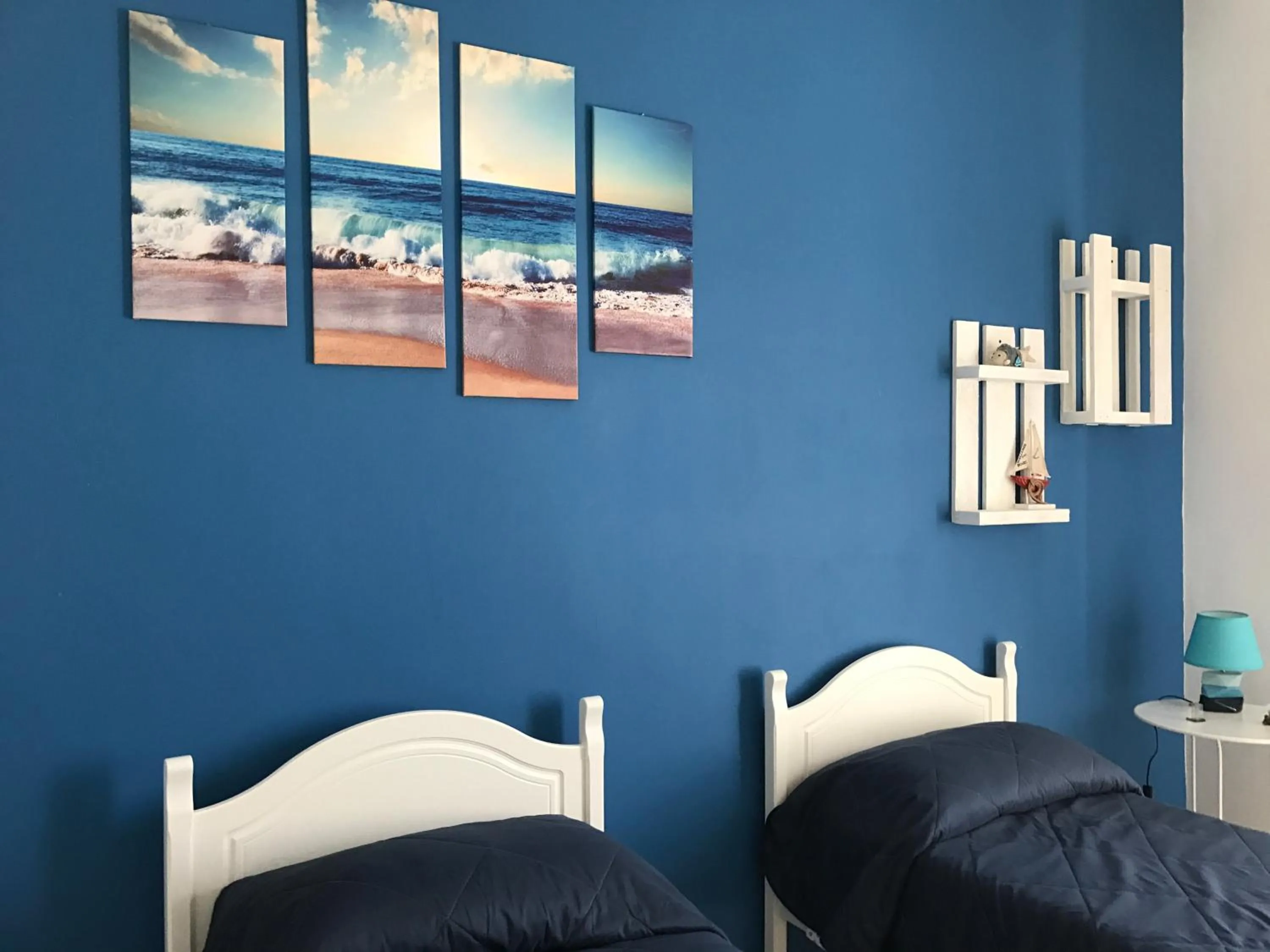 Photo of the whole room, Bed in La Maison de Gabrielè