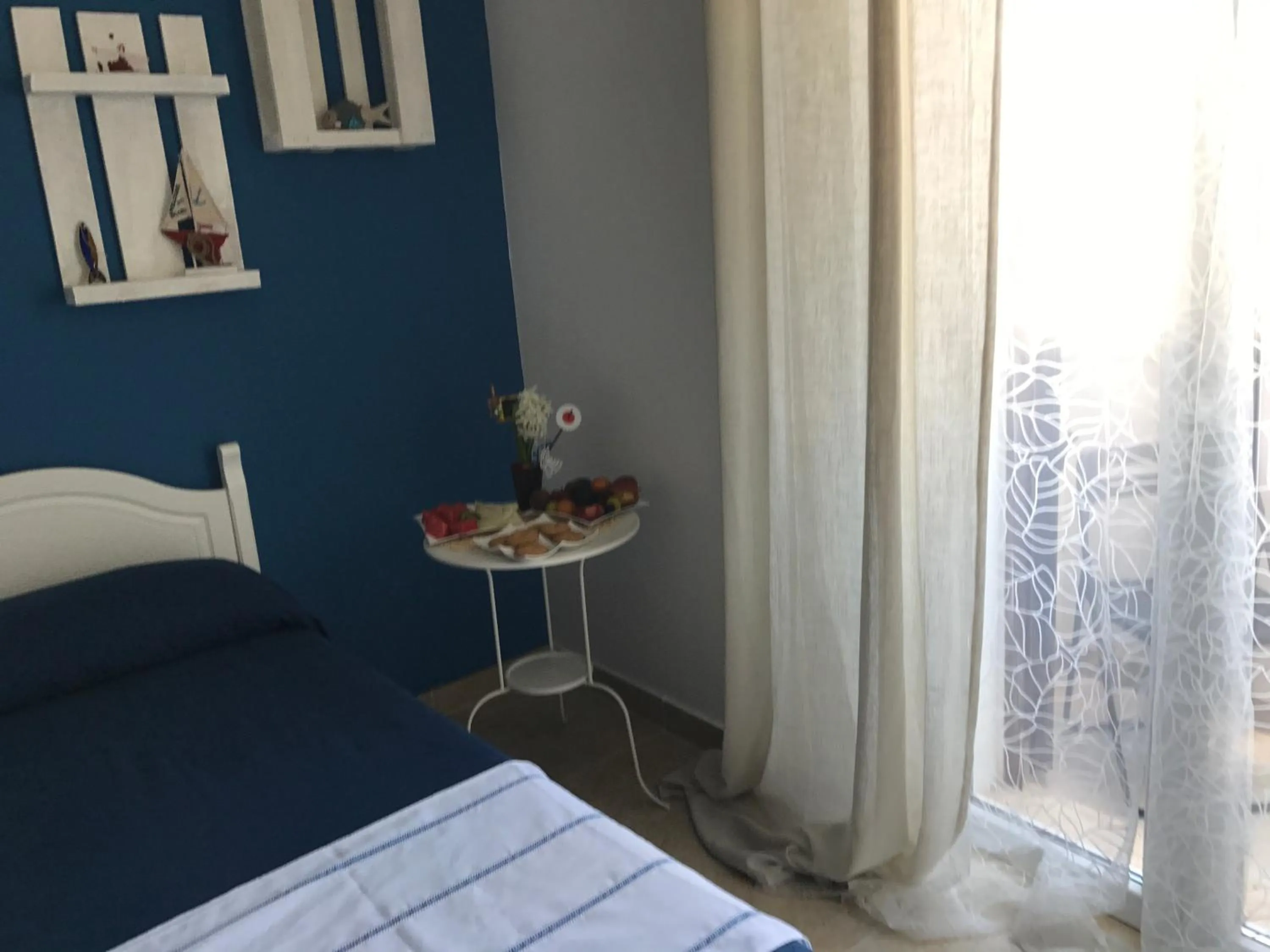 Decorative detail, Bed in La Maison de Gabrielè