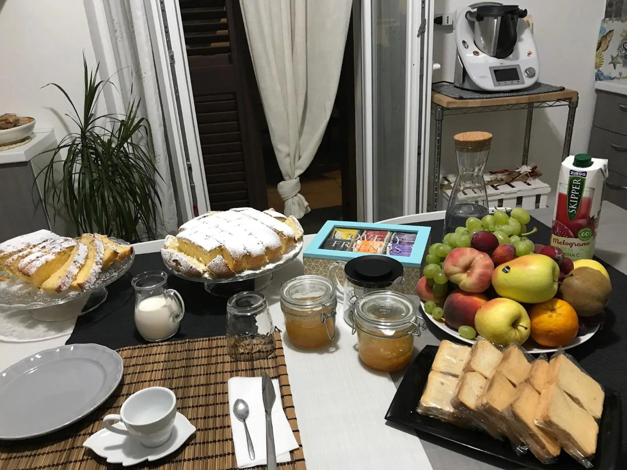 Food and drinks in La Maison de Gabrielè