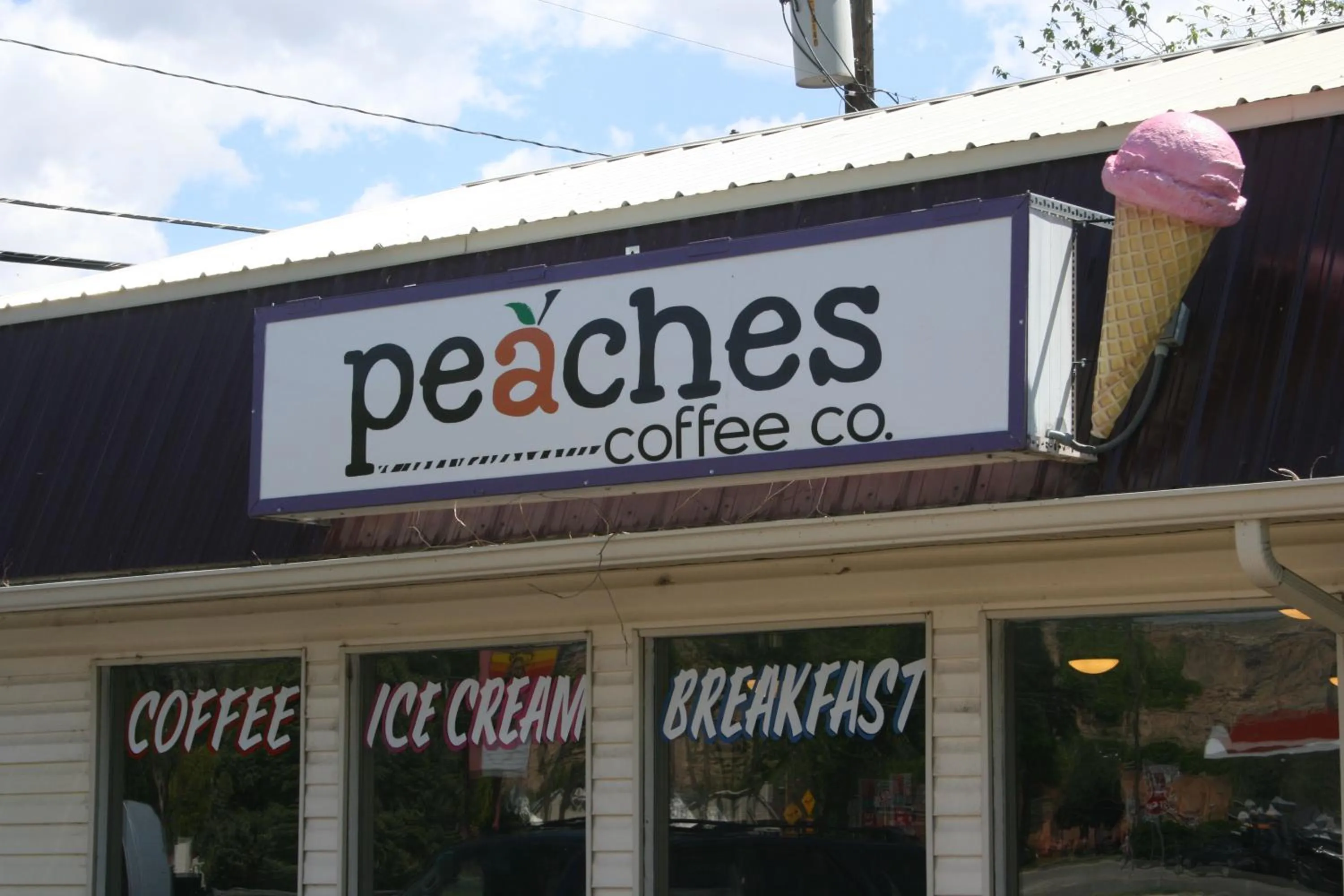 Coffee/tea facilities in Dreamcatcher Bed and Breakfast