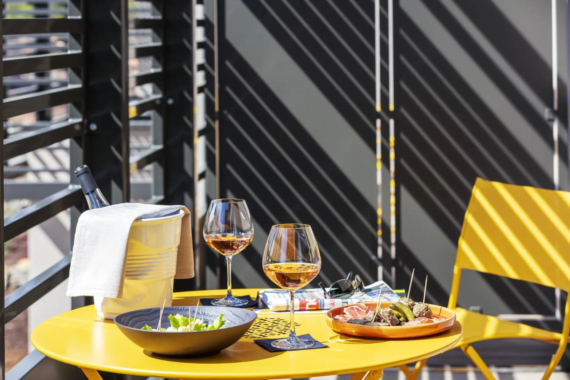 Restaurant/places to eat in Logis Auberge Les Murets Hotel Restaurant Spa