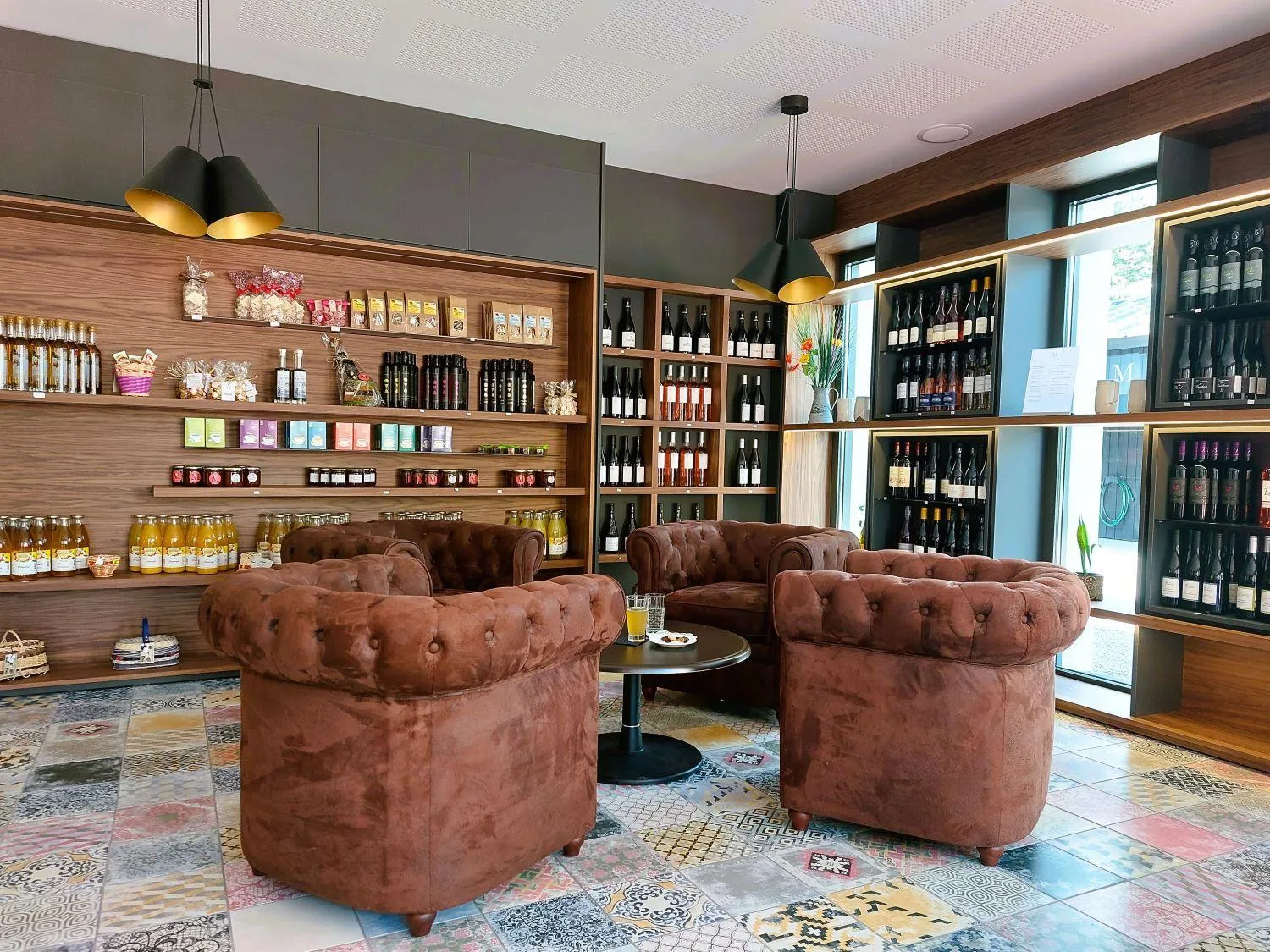 Restaurant/places to eat in Logis Auberge Les Murets Hotel Restaurant Spa