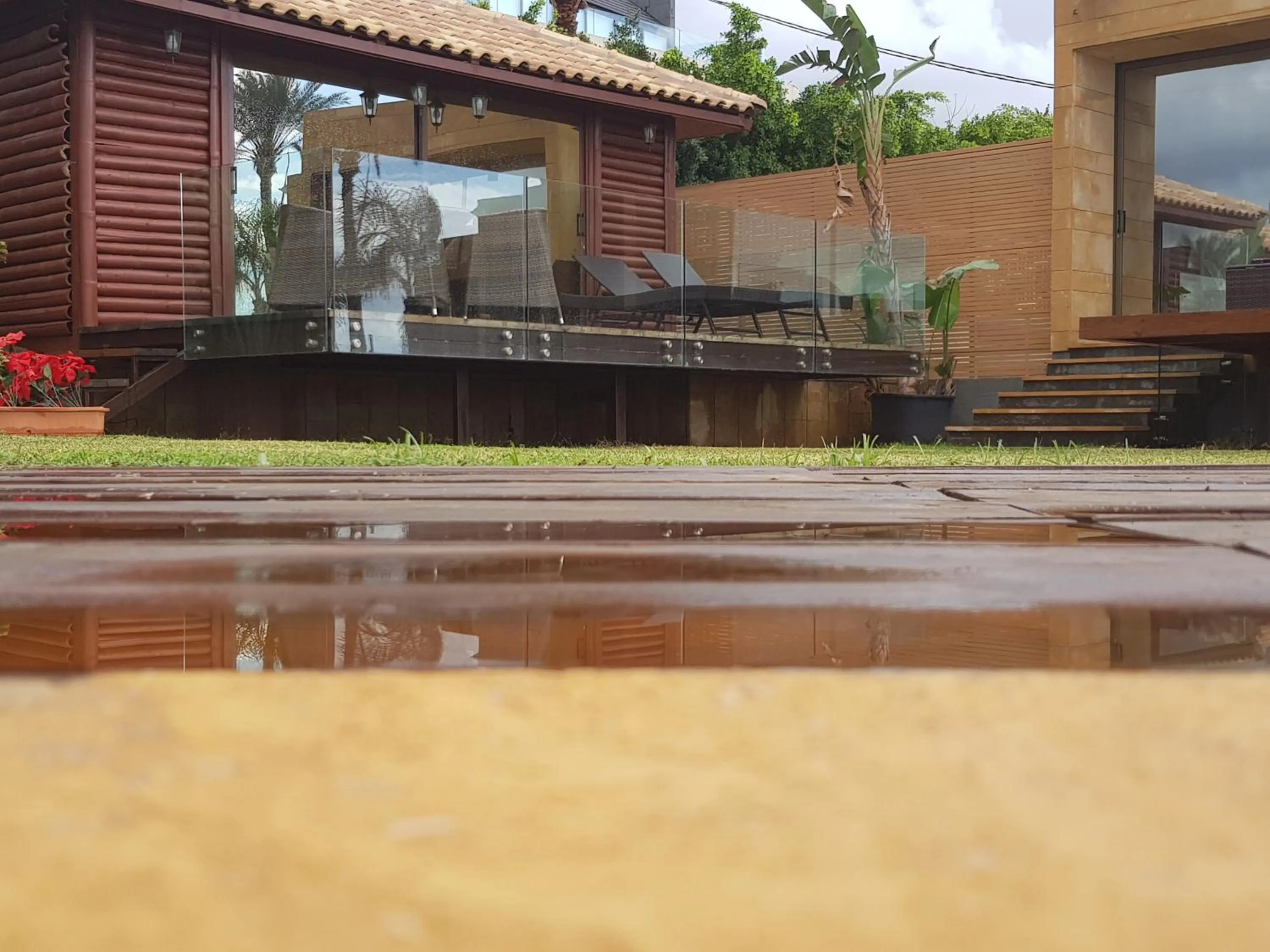 Property building in Four Seasons Halat