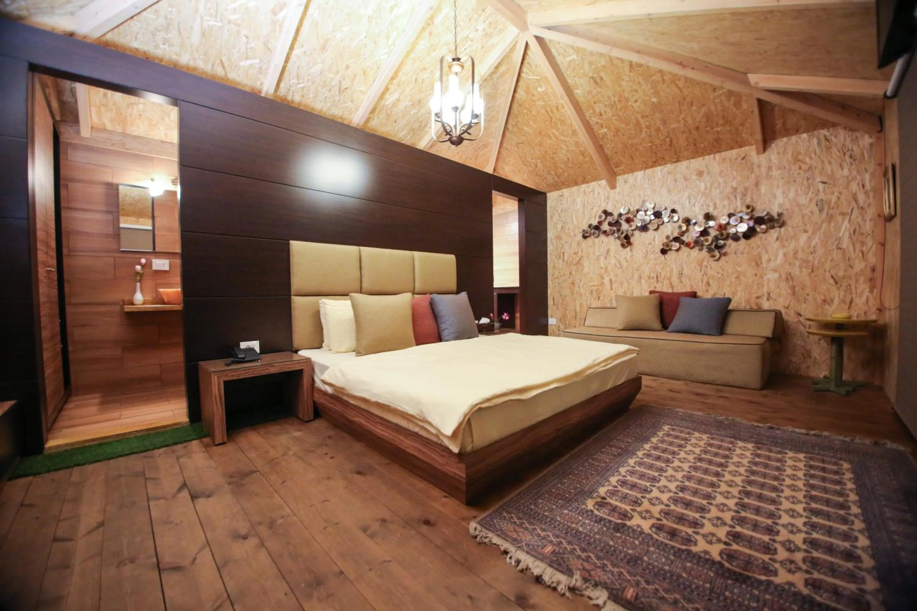 Bed in Four Seasons Halat