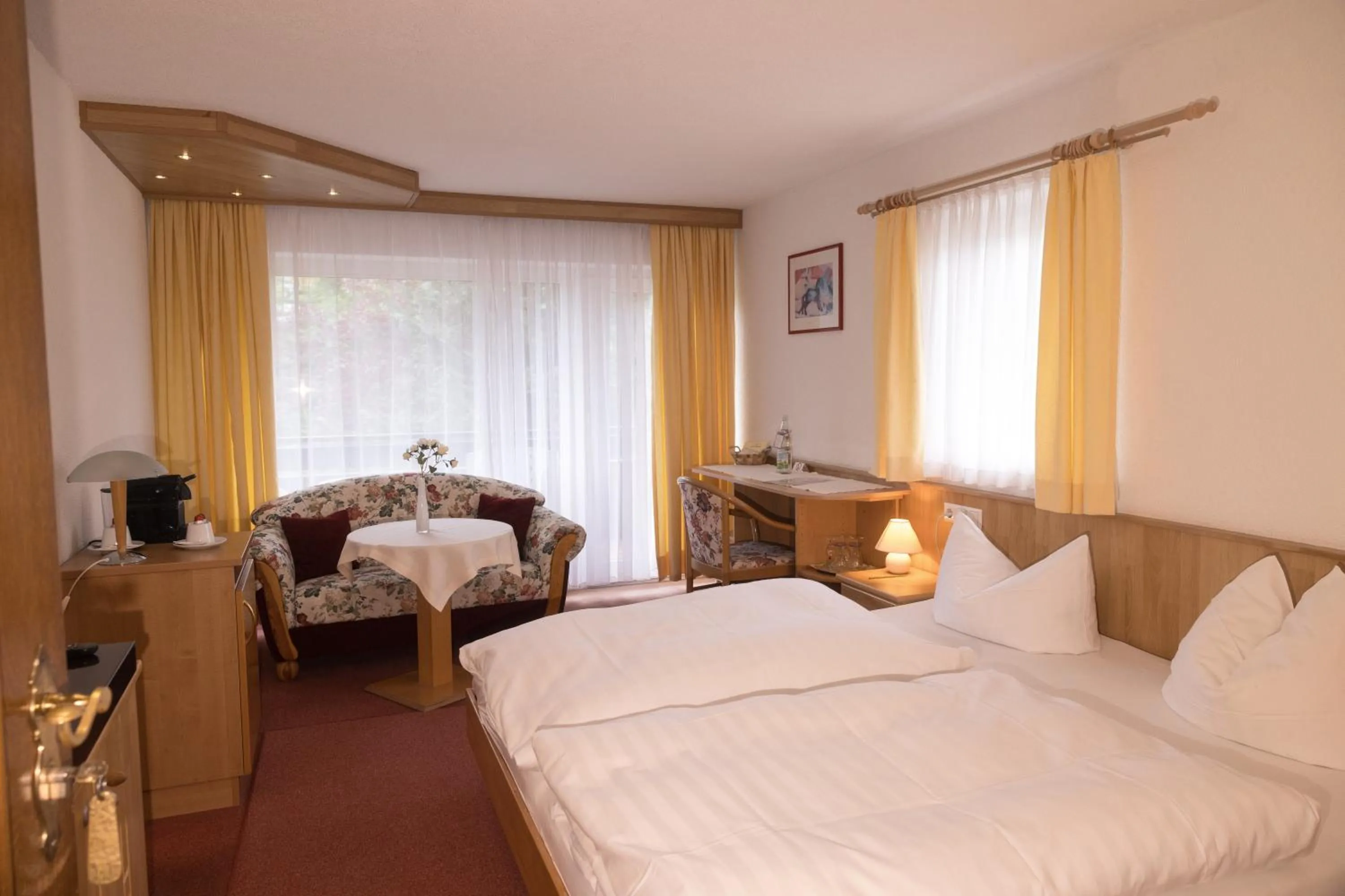 Bed in Hotel Breitenbacher Hof