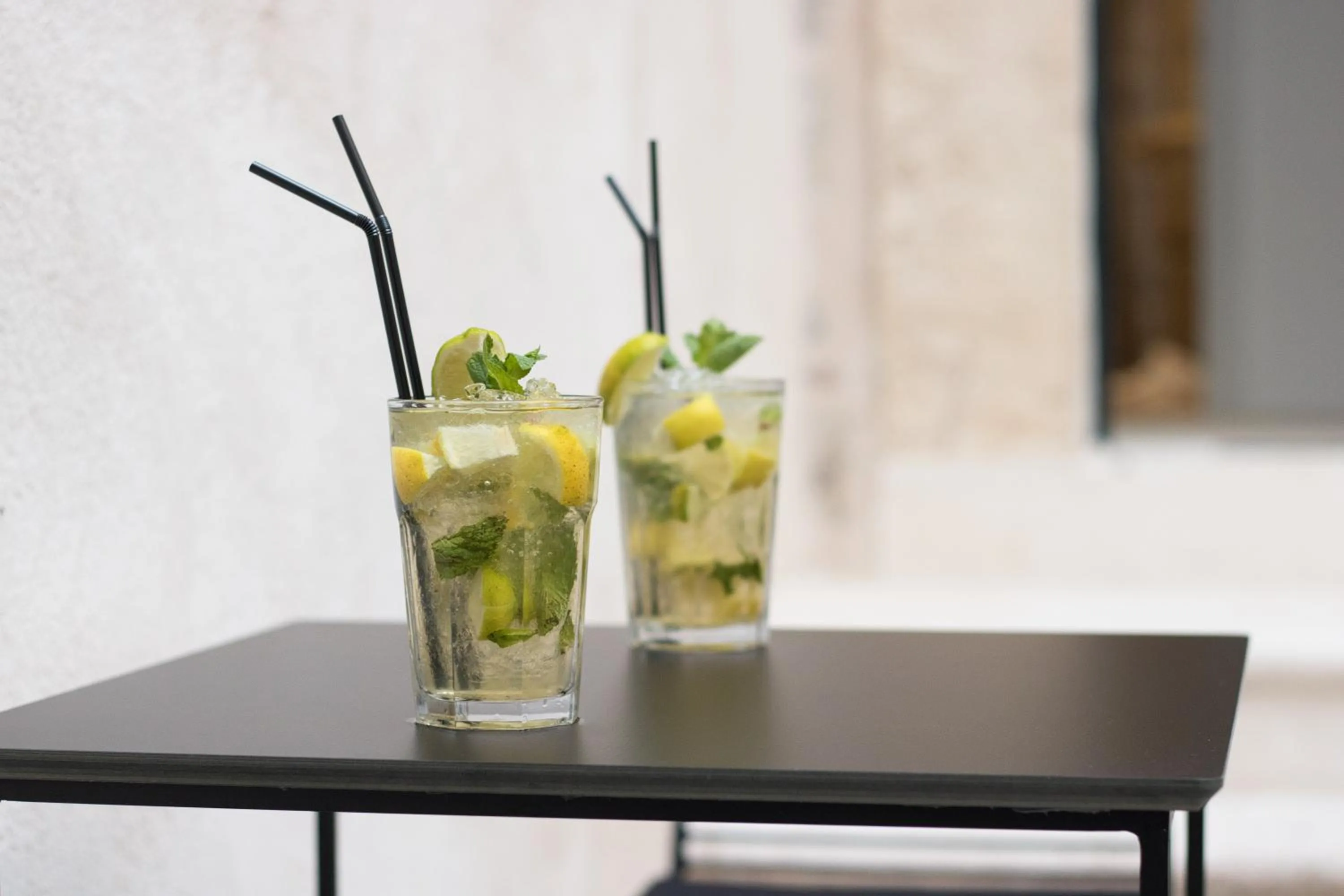 Alcoholic drinks in Guest House Forty-Four