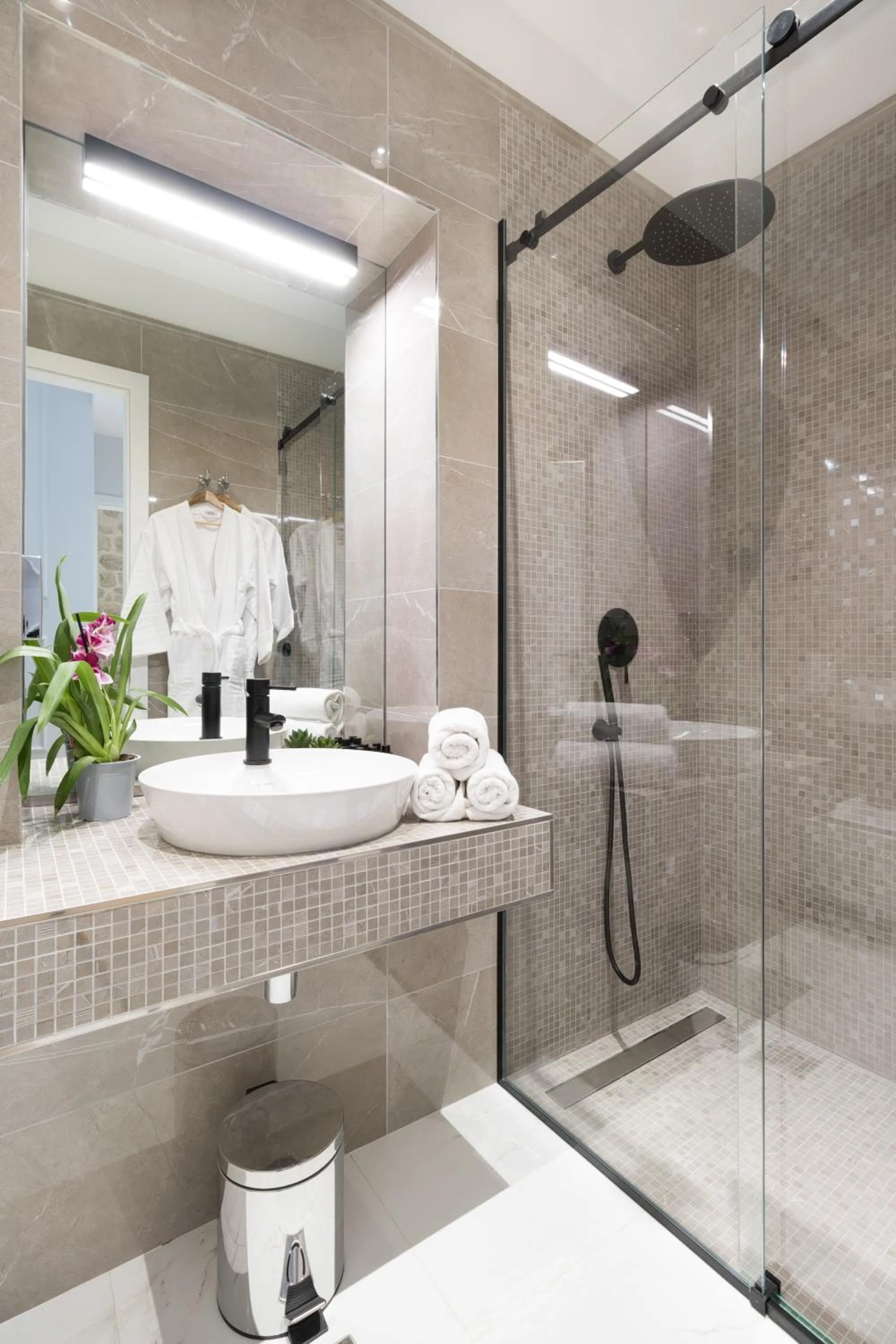 Bathroom in Guest House Forty-Four