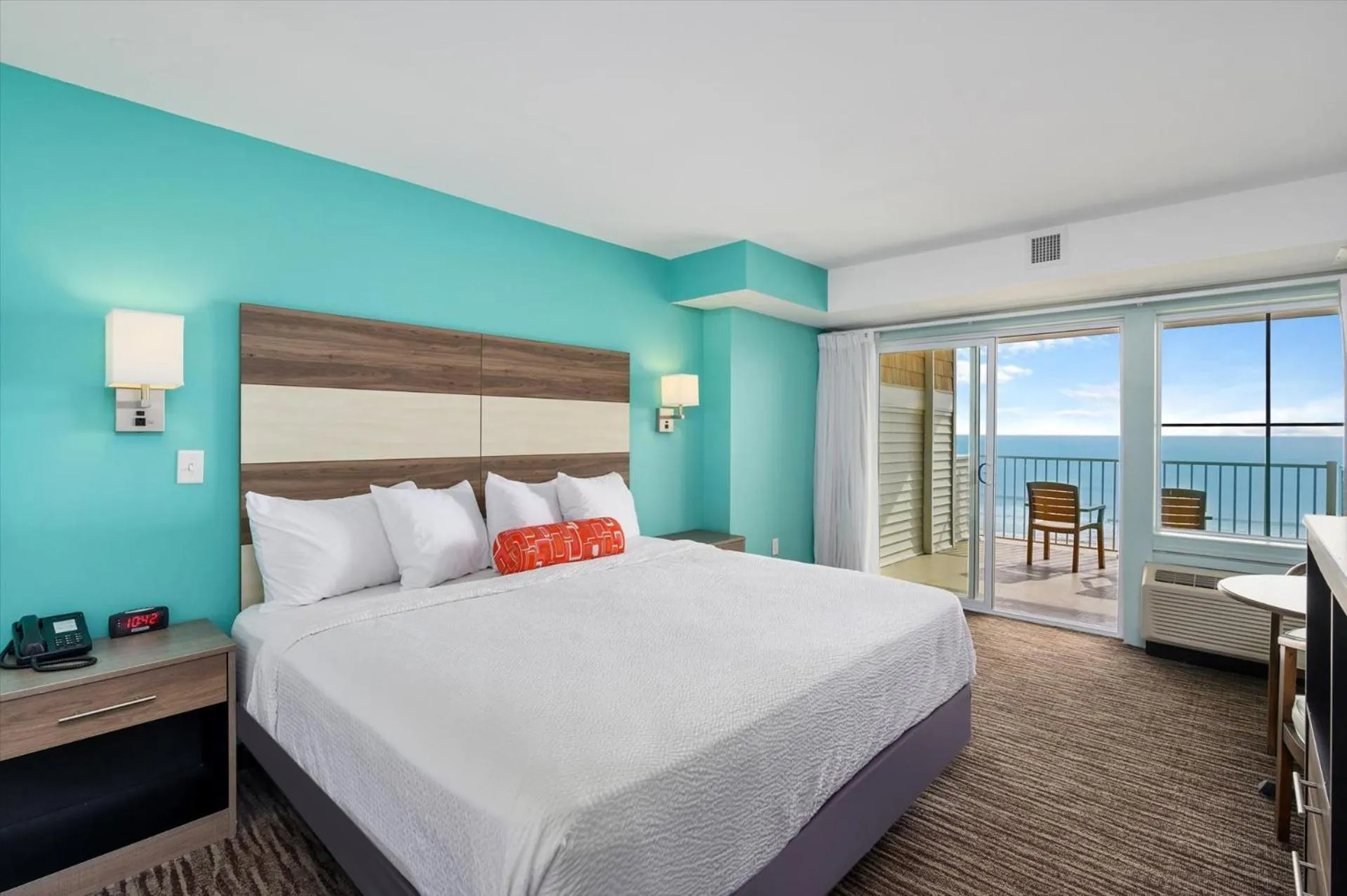Sea view, Bed in Monte Carlo Boardwalk / Oceanfront Ocean City