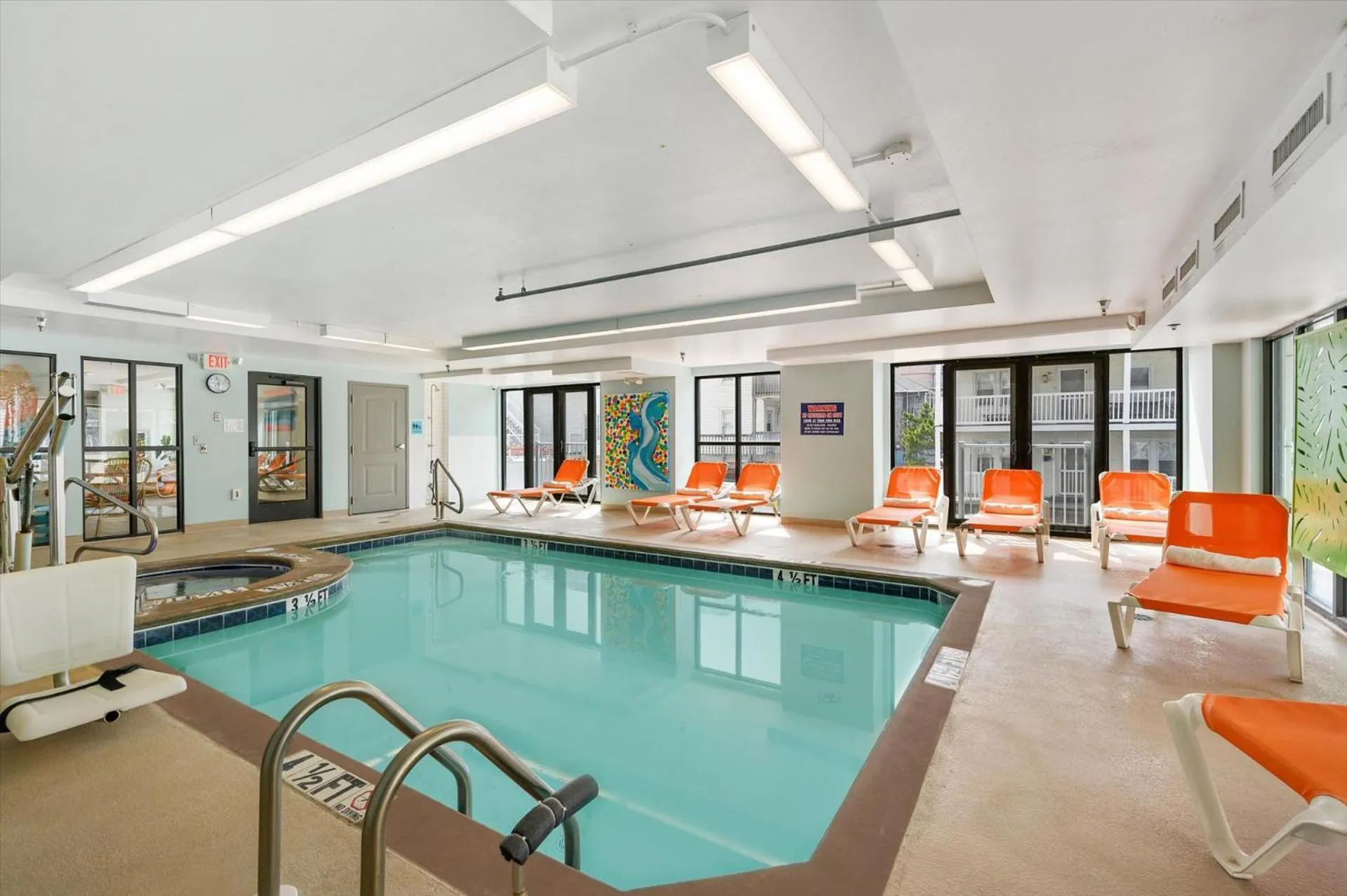 Swimming pool in Monte Carlo Boardwalk / Oceanfront Ocean City