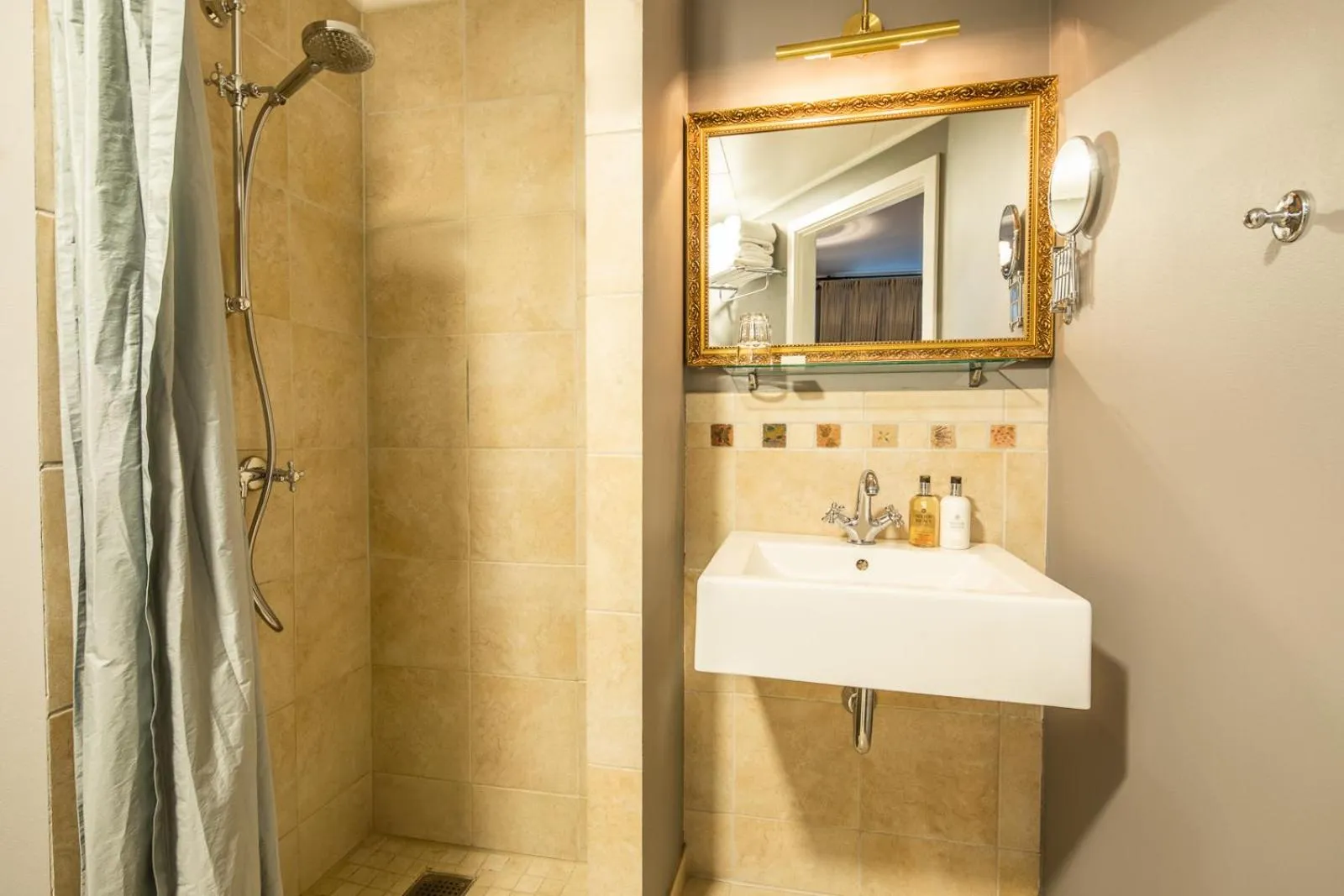 Bathroom in Villa Provence