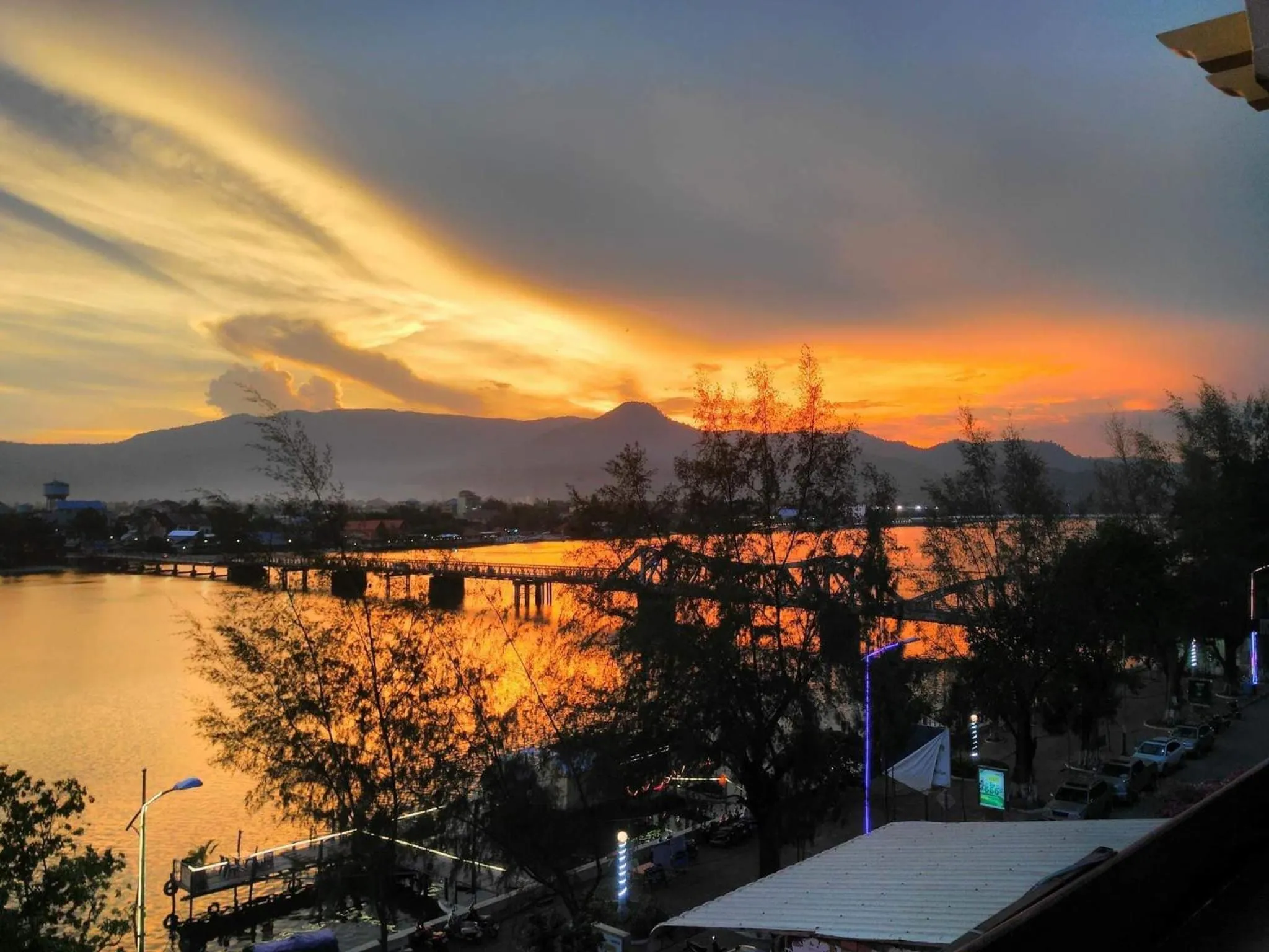 Day in Good Morning Kampot