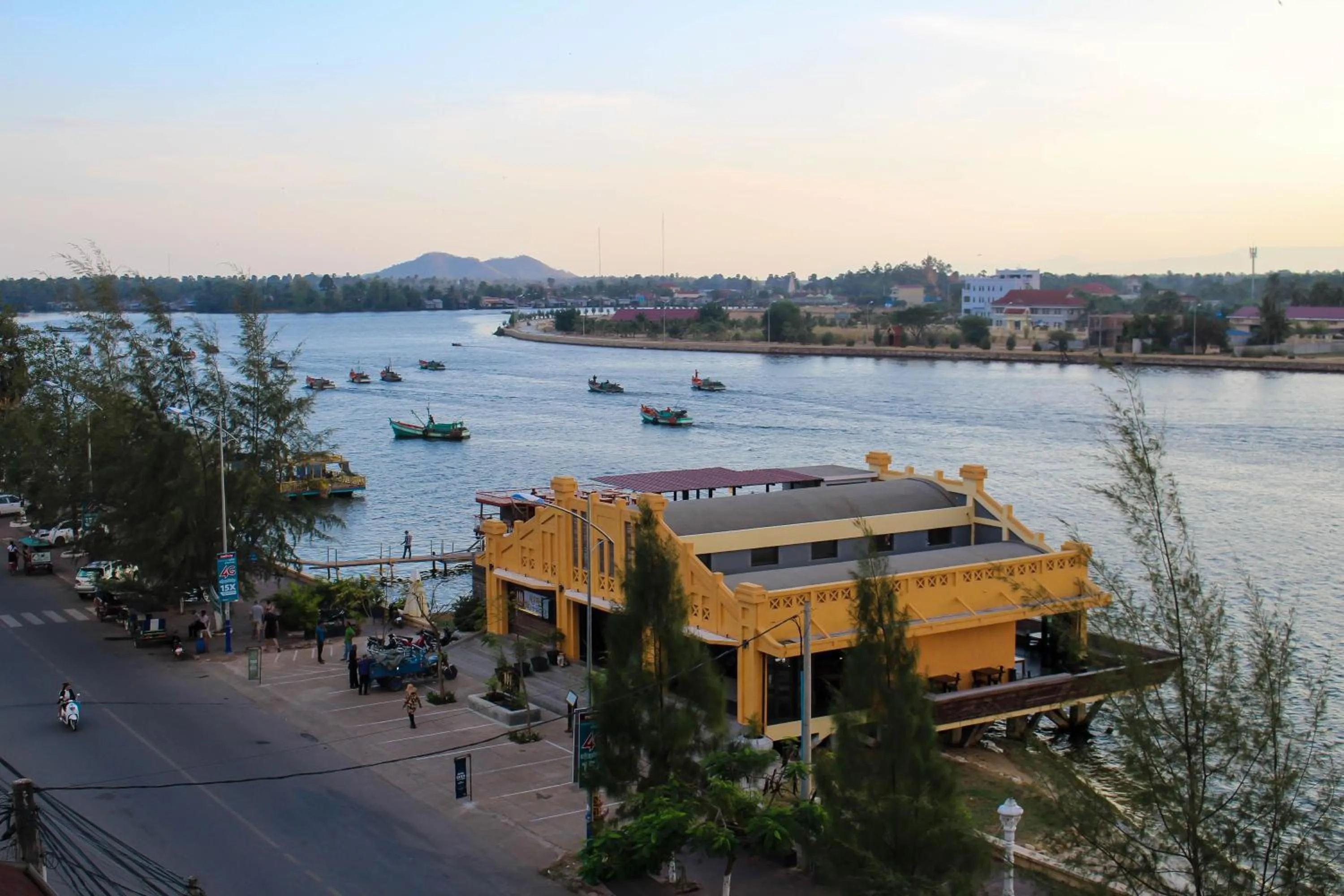 Restaurant/places to eat in Good Morning Kampot