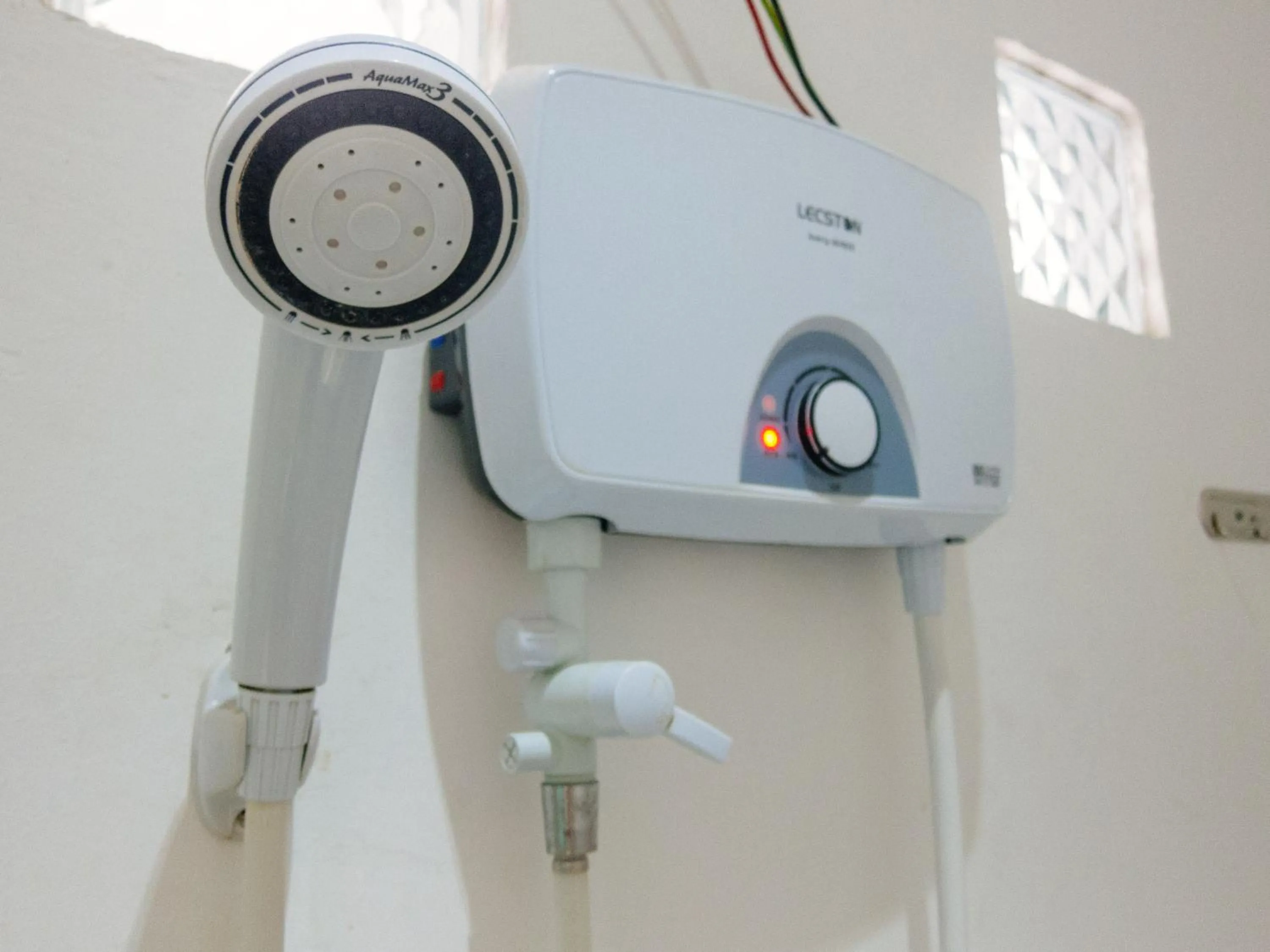 Shower in Good Morning Kampot