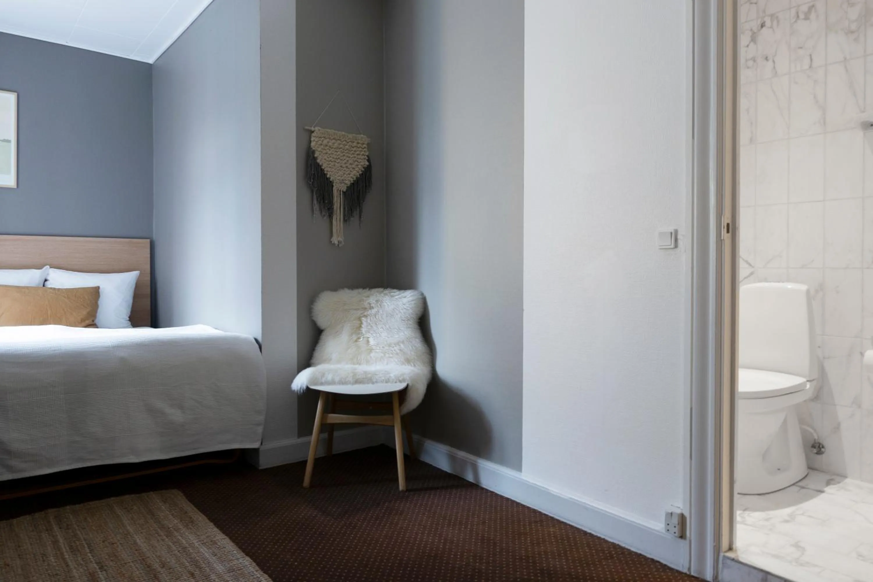 Bedroom, Bed in Savoy Hotel