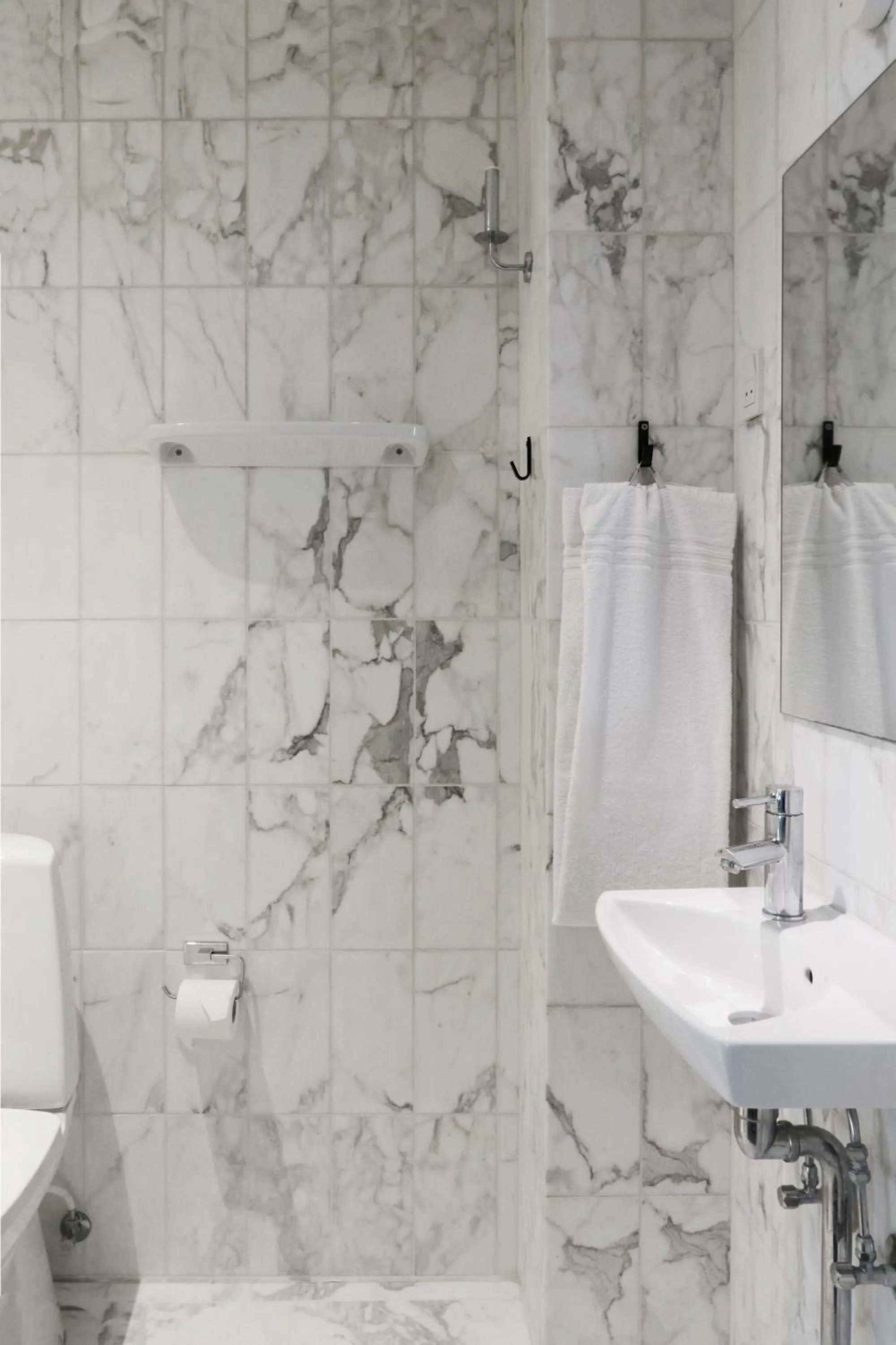 Bathroom in Savoy Hotel