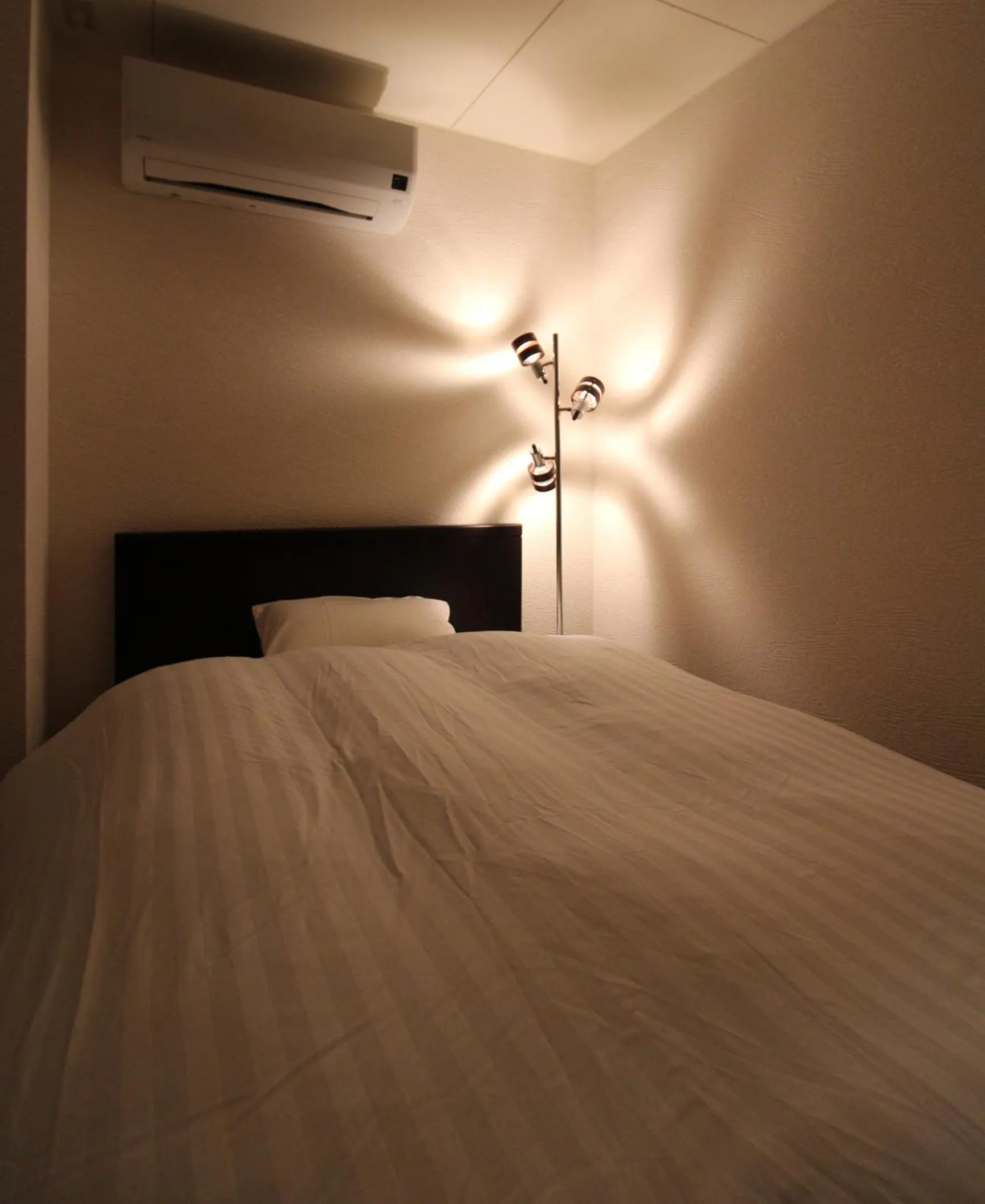 Photo of the whole room, Bed in Hotel Hana Ichirin